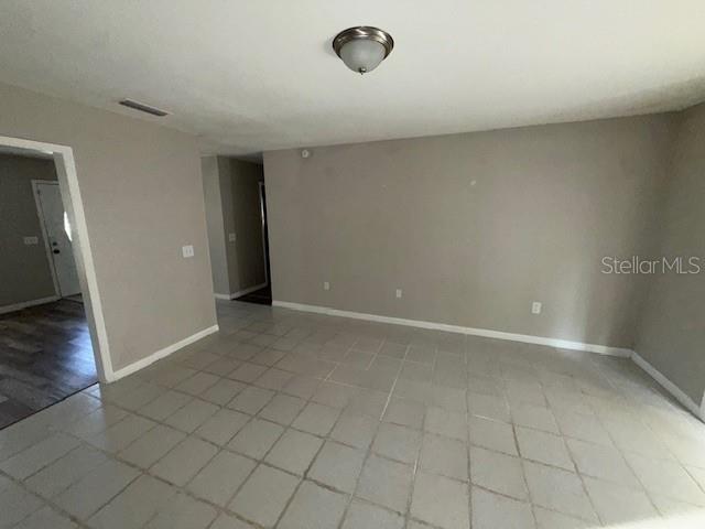 STATELY OAKS - Residential