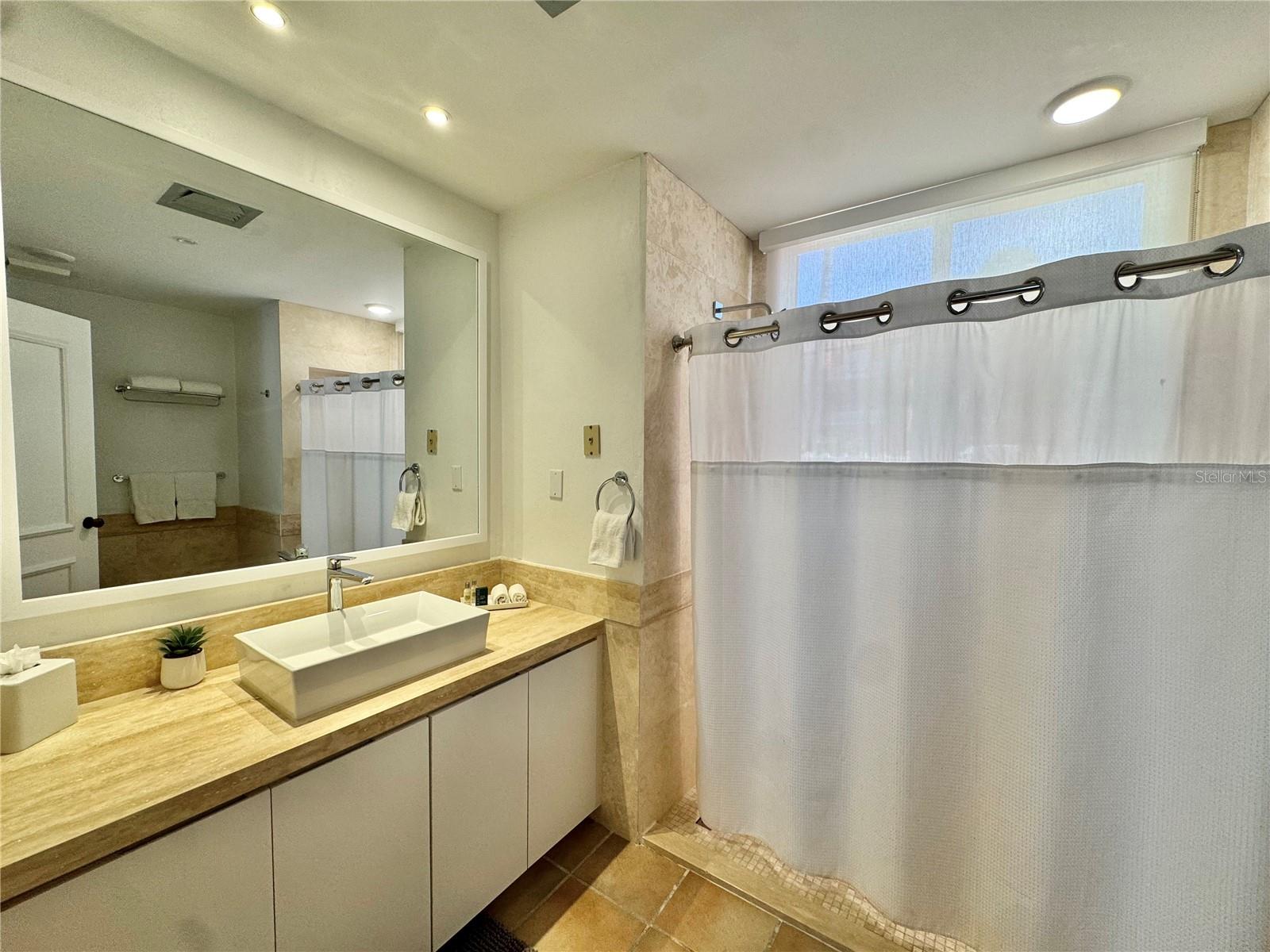 LAS CASITAS VILLAGE - Residential