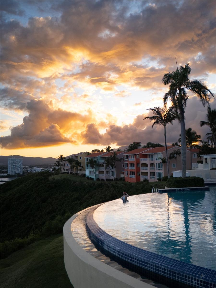 LAS CASITAS VILLAGE - Residential