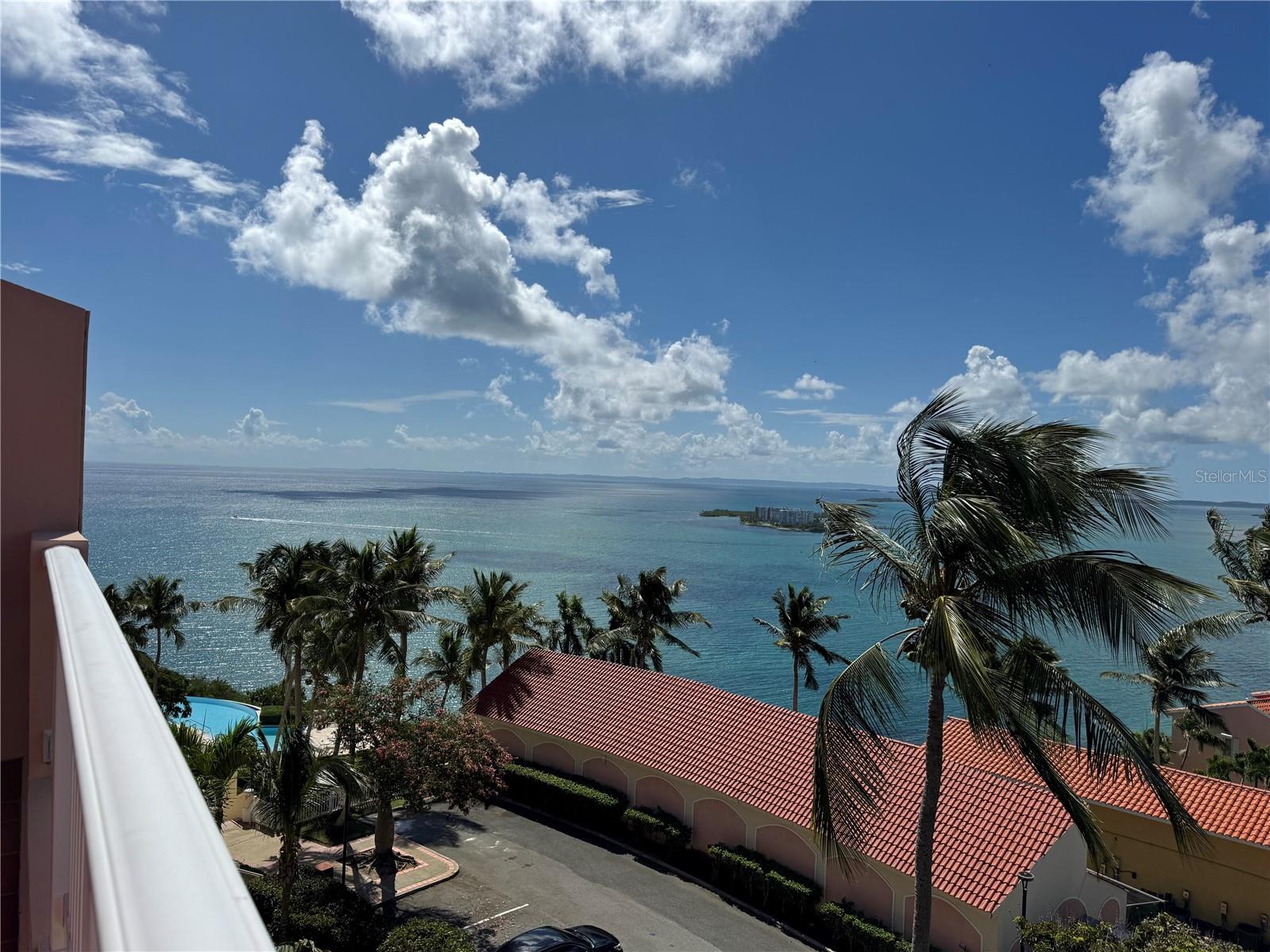 LAS CASITAS VILLAGE - Residential