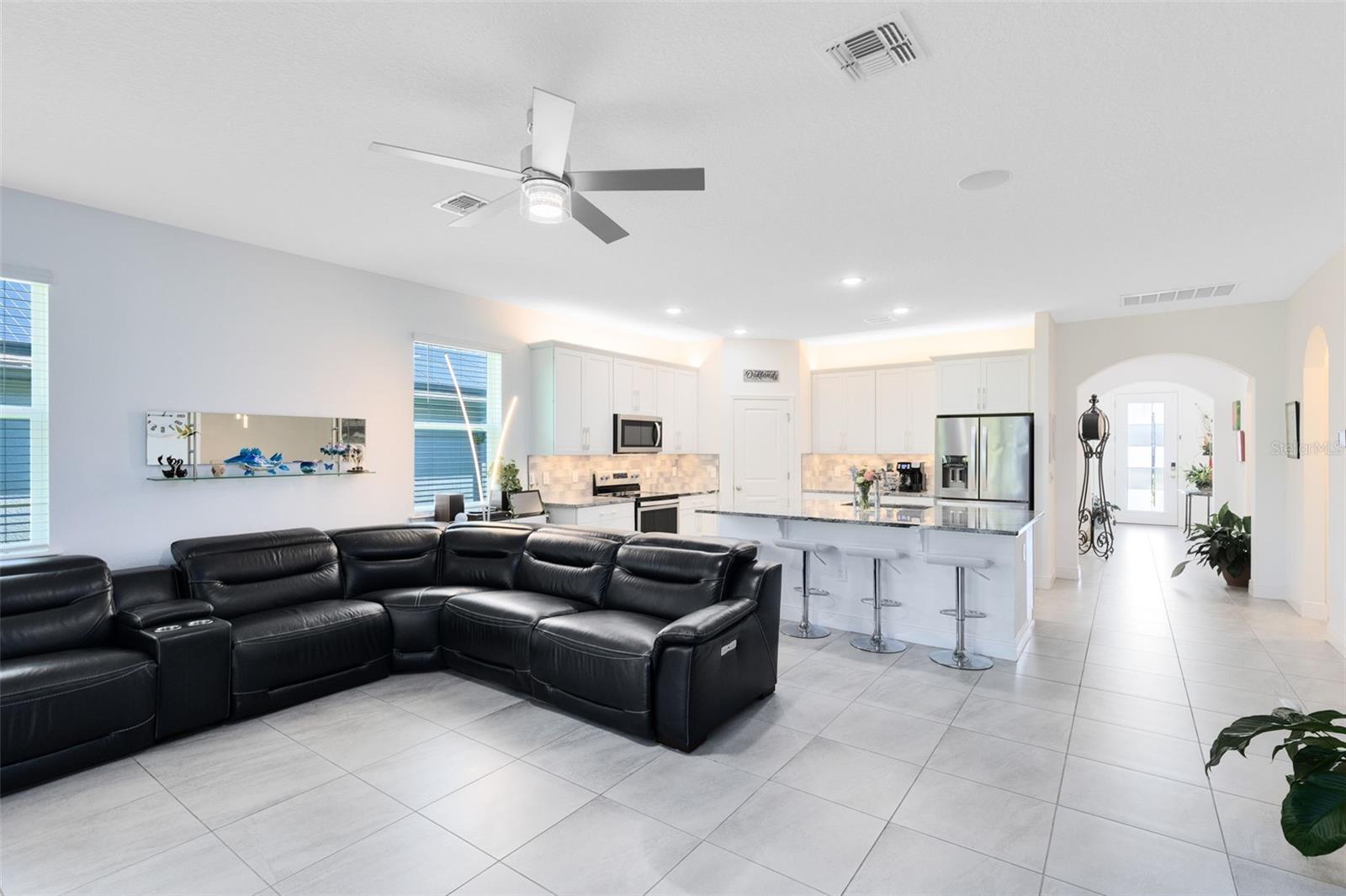 OAKLAND TRLS PH 2 - Residential