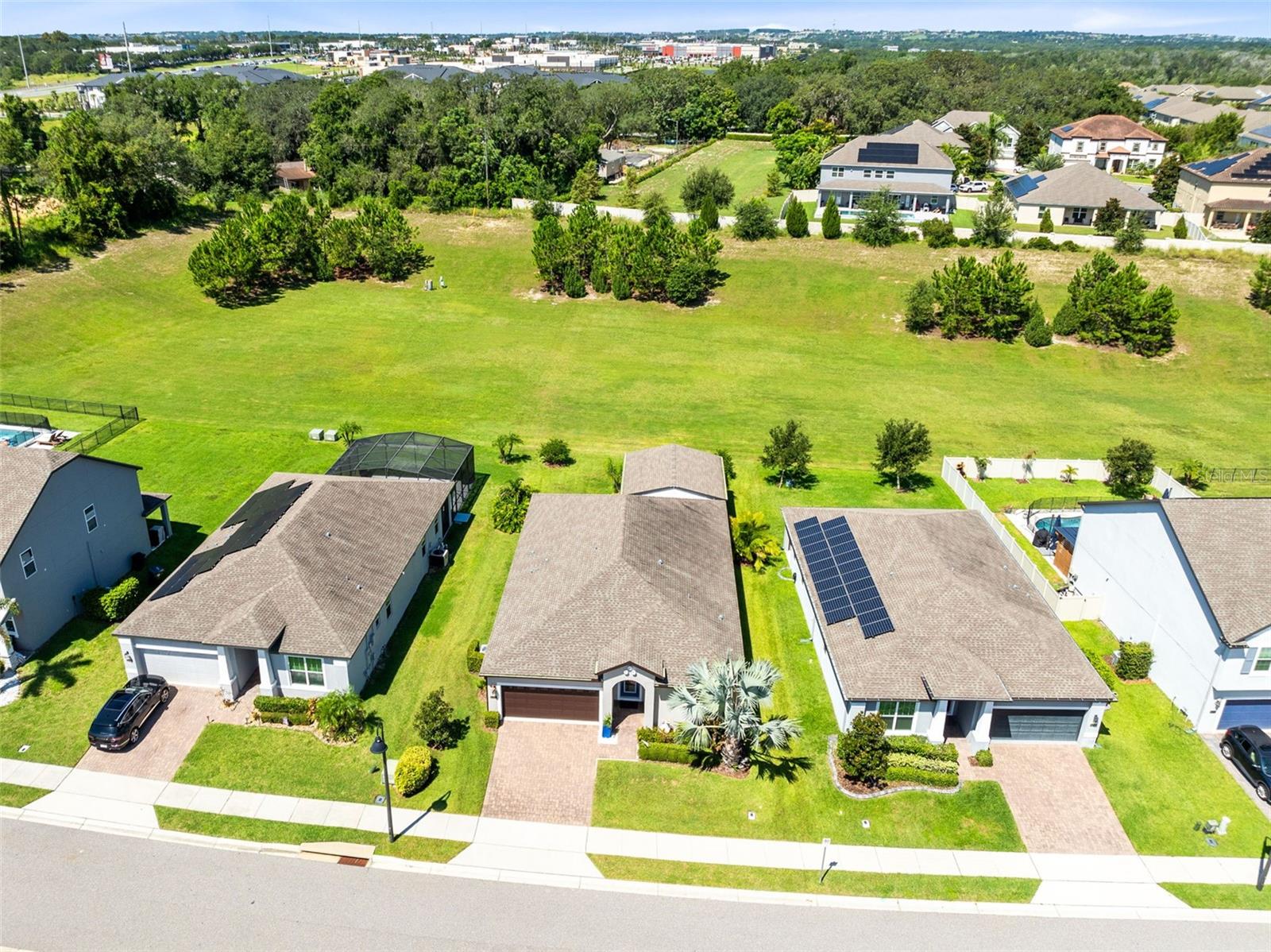 OAKLAND TRLS PH 2 - Residential