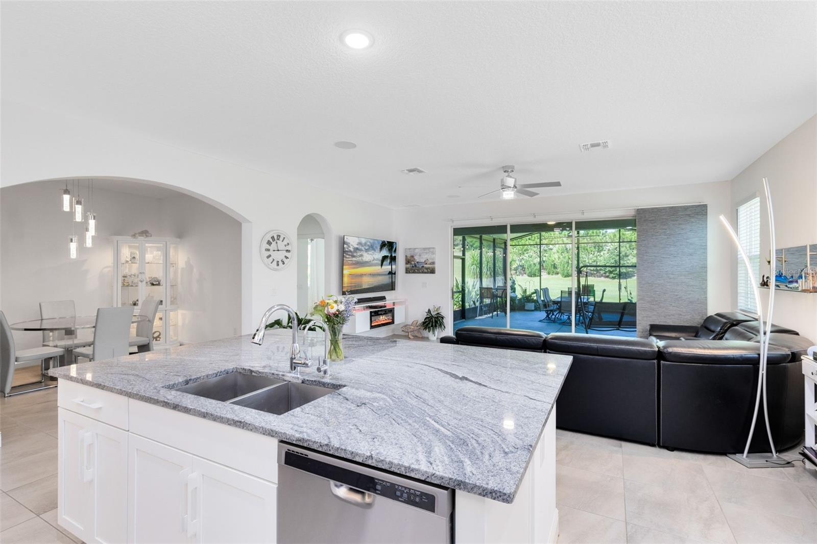 OAKLAND TRLS PH 2 - Residential