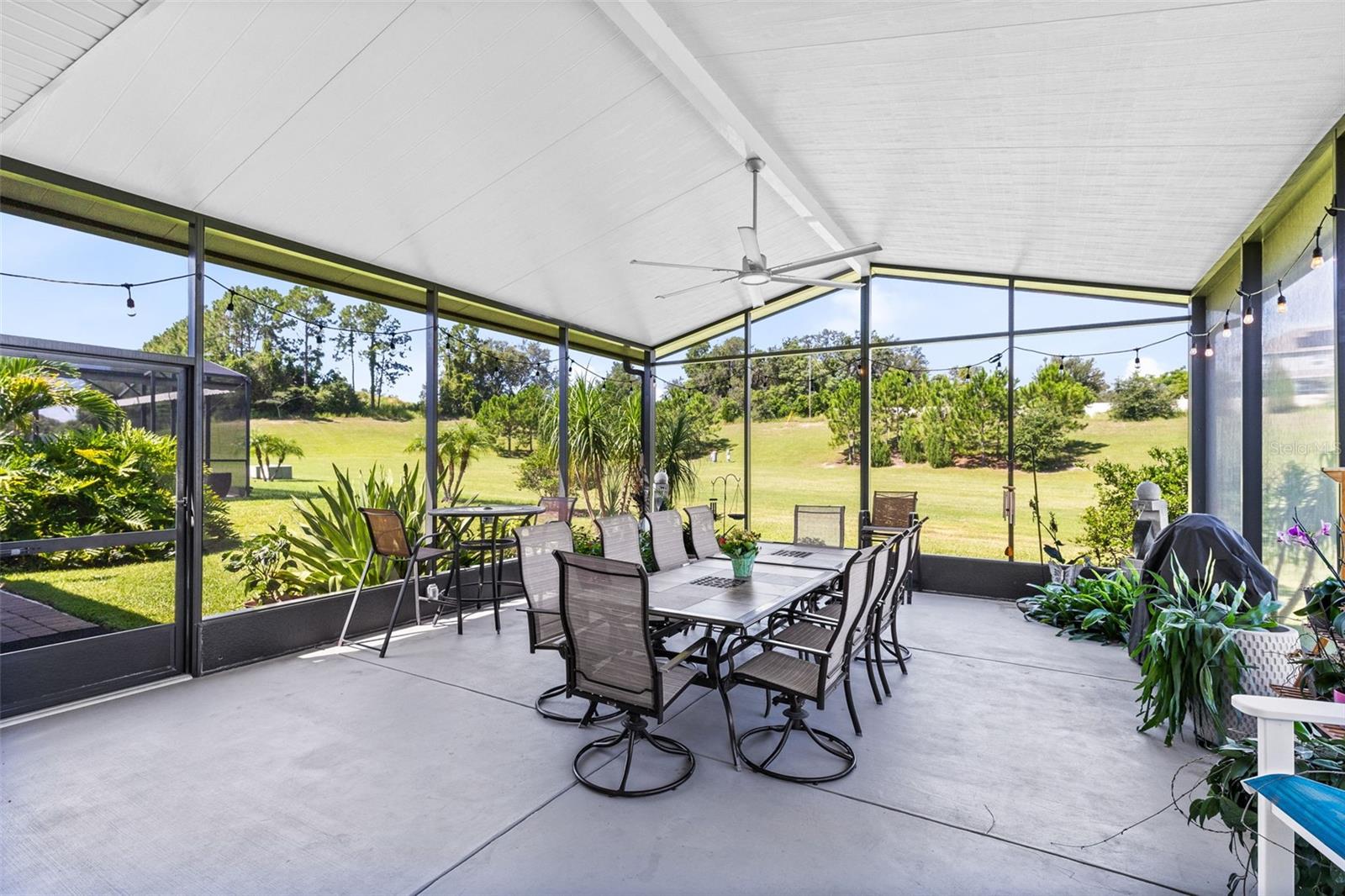 OAKLAND TRLS PH 2 - Residential