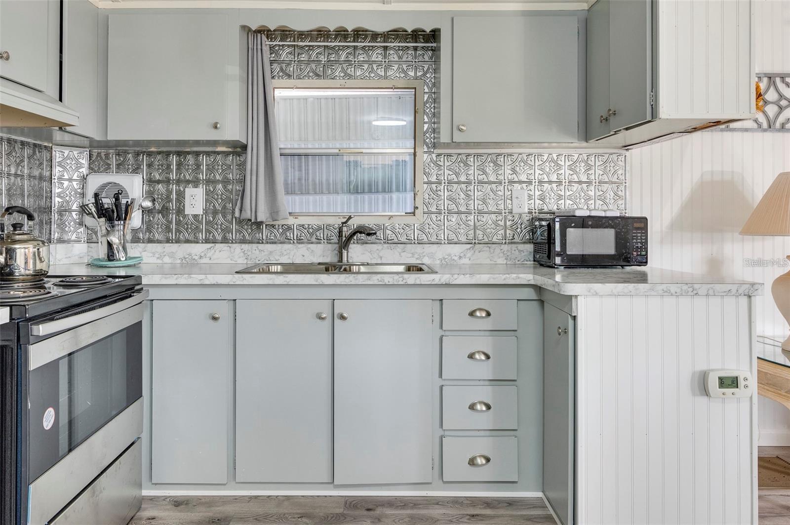 MAGNOLIA MANOR MOBILE HOME PARK UNREC - Residential