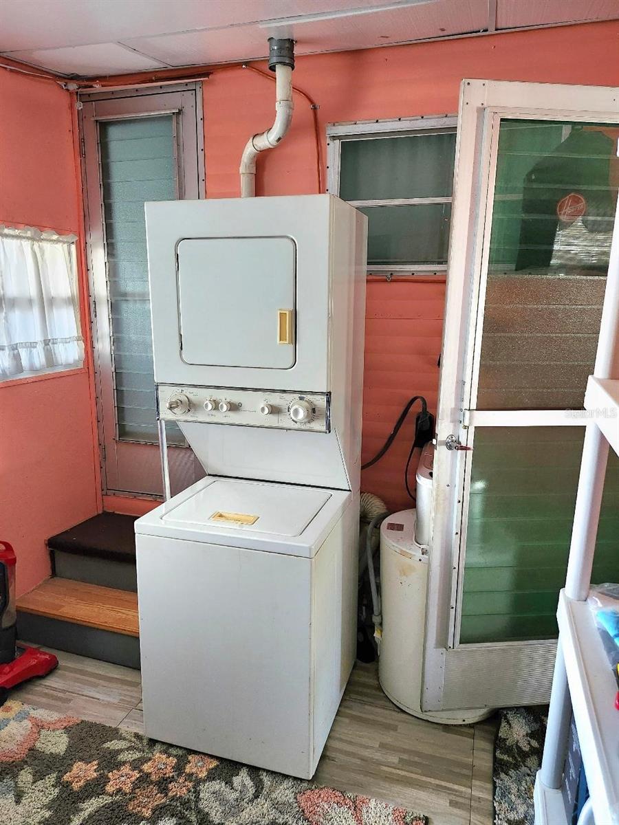 TRAILER ESTATES - Residential