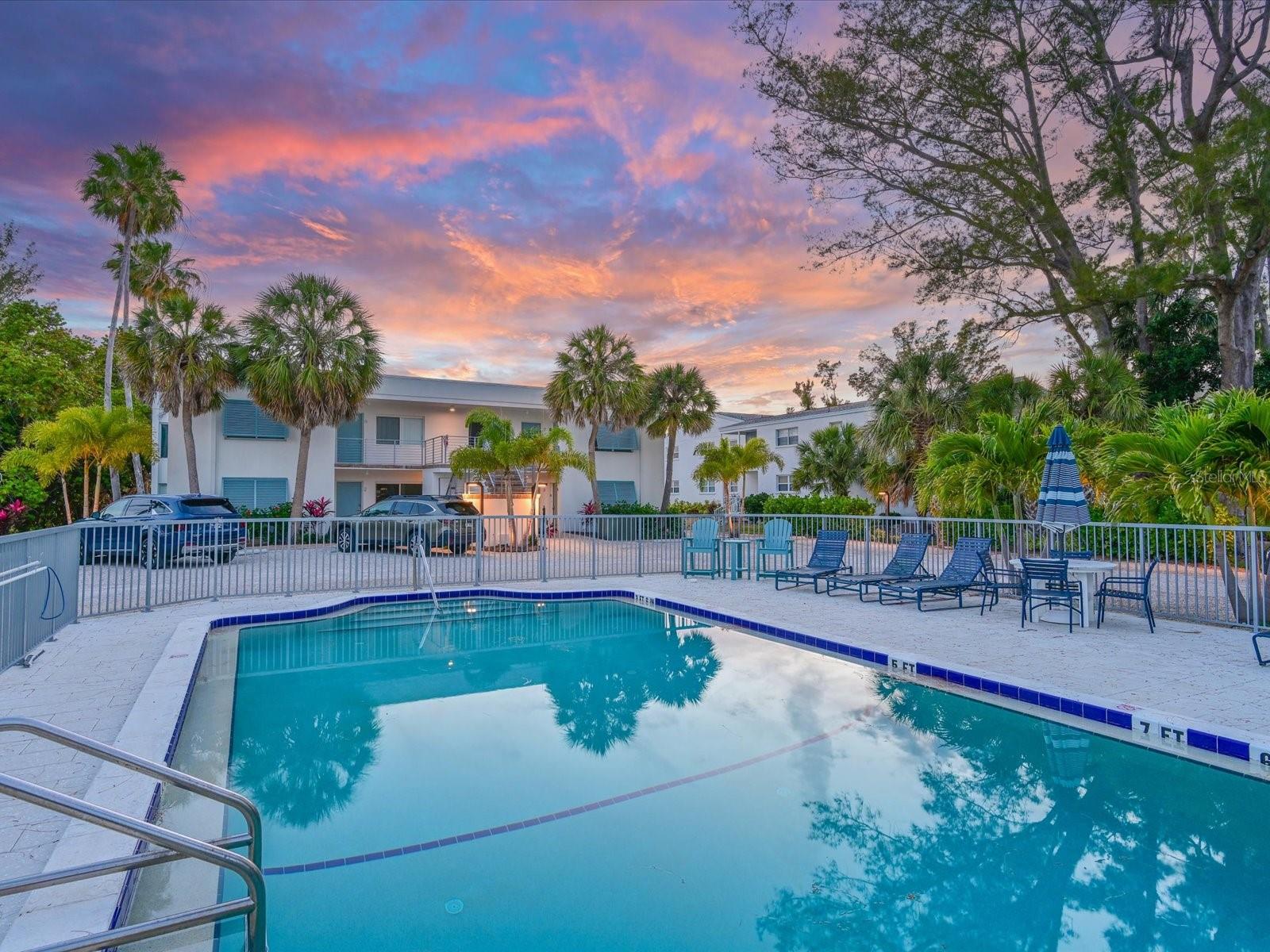 5591 GULF OF MEXICO DRIVE 4