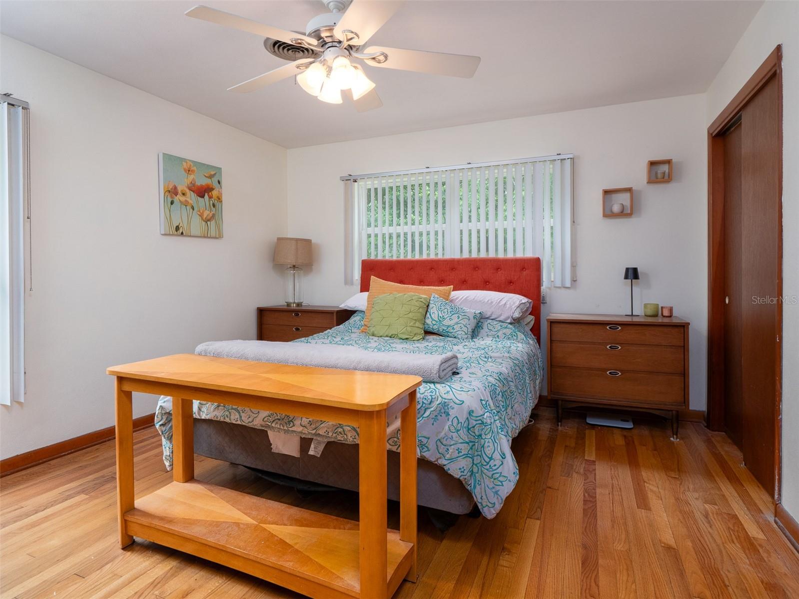 LORRAINE COURT - Residential