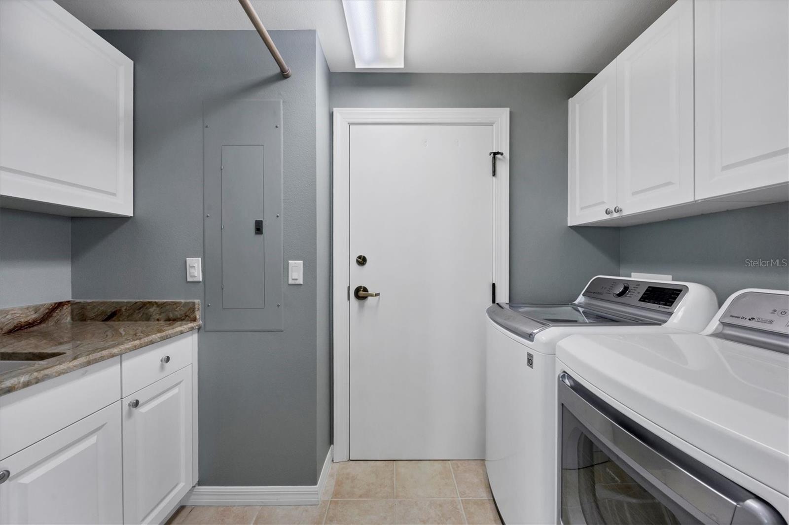 MERIDIAN AT THE OAKS PRESERVE - Residential