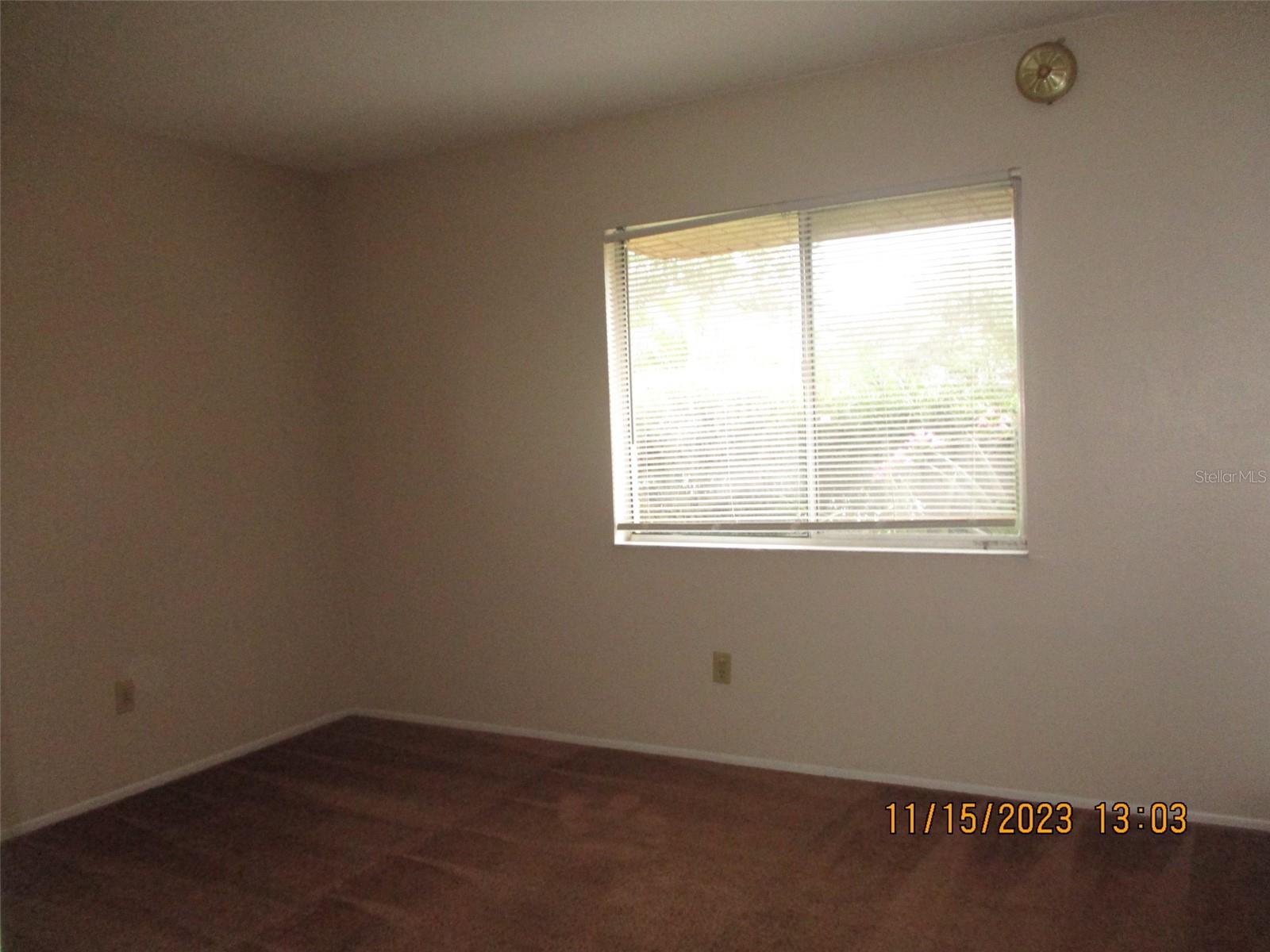 BUENAVENTURA LAKES UNIT 03 - Residential Lease