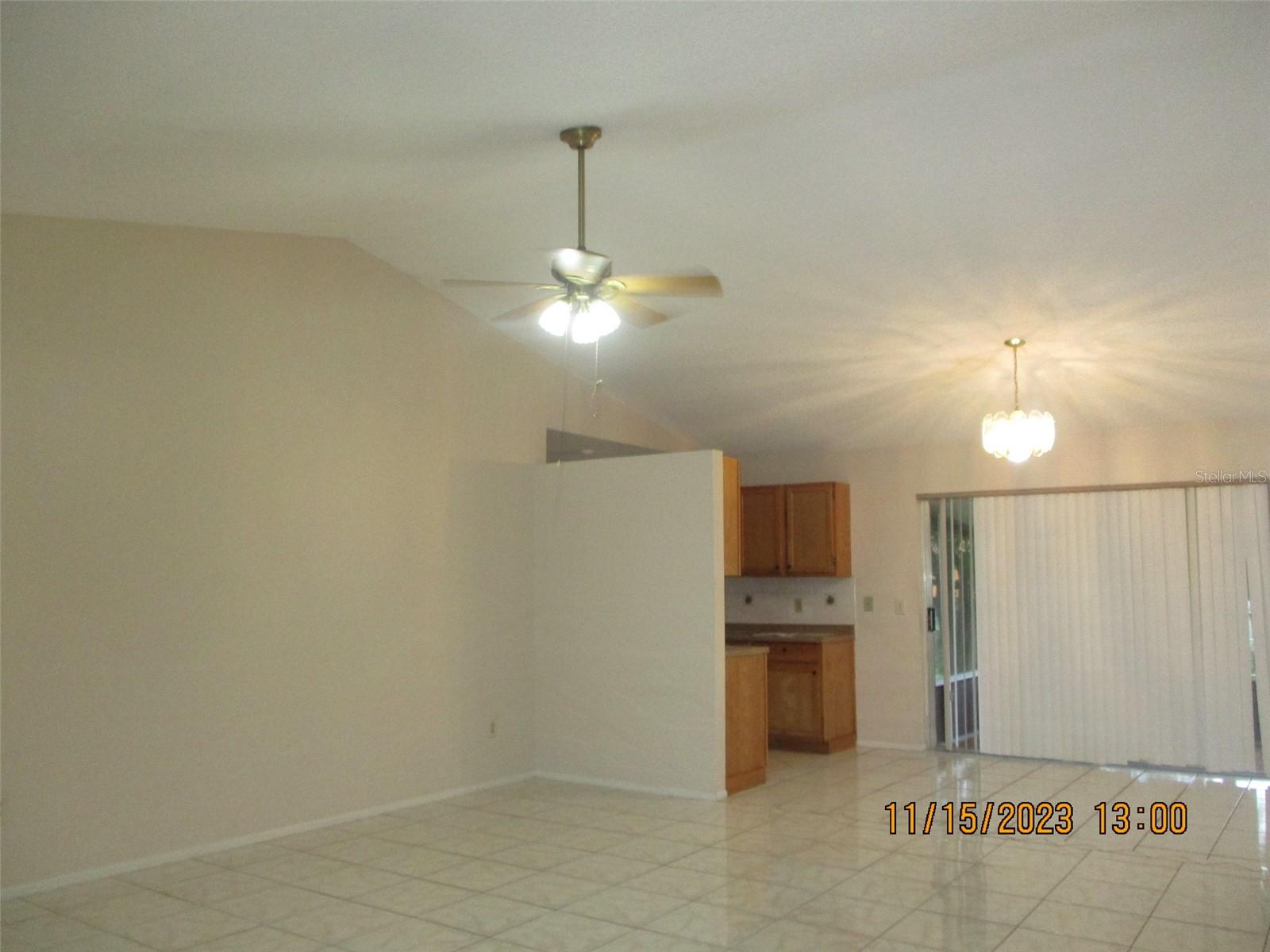 BUENAVENTURA LAKES UNIT 03 - Residential Lease