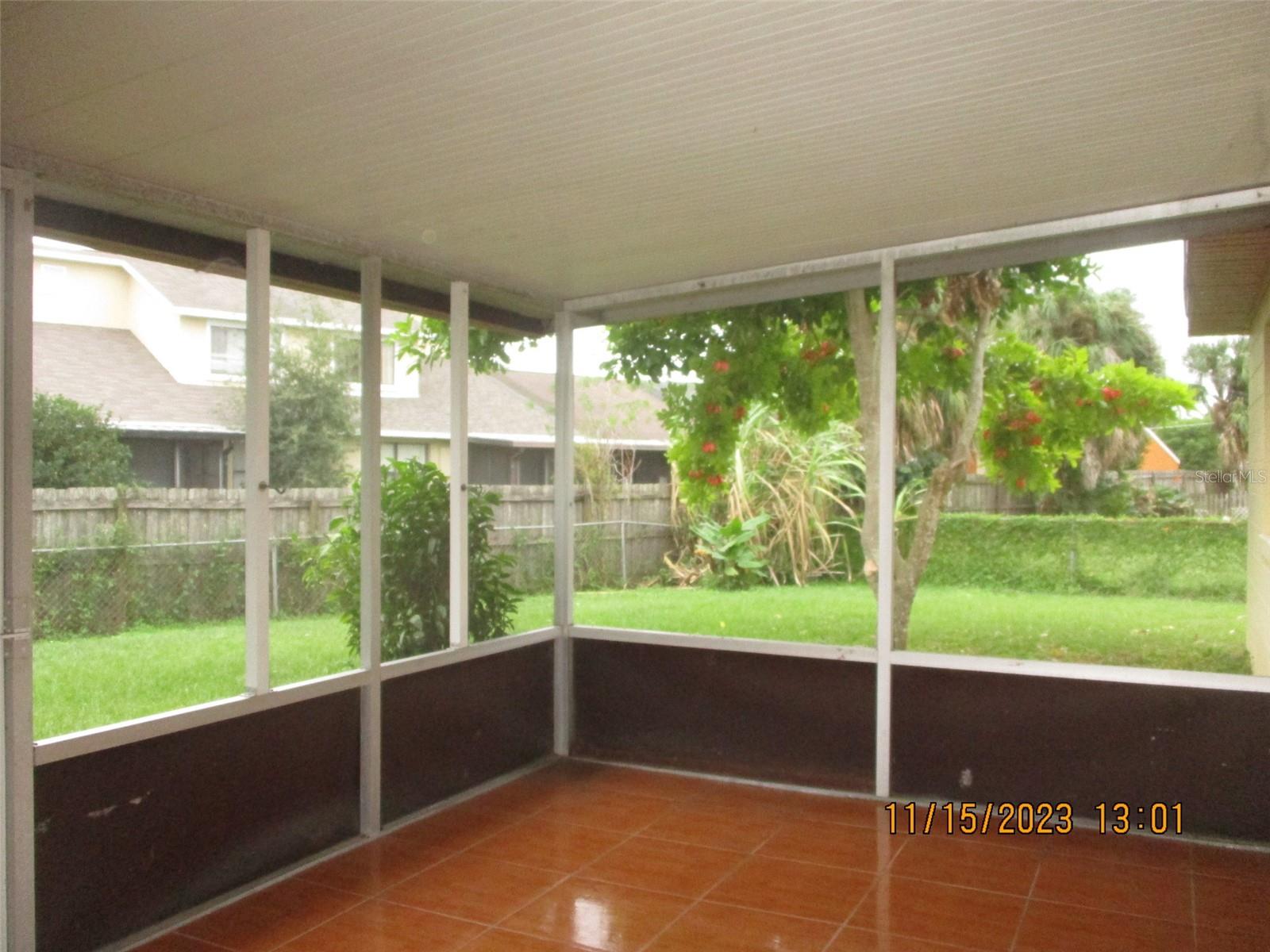 BUENAVENTURA LAKES UNIT 03 - Residential Lease