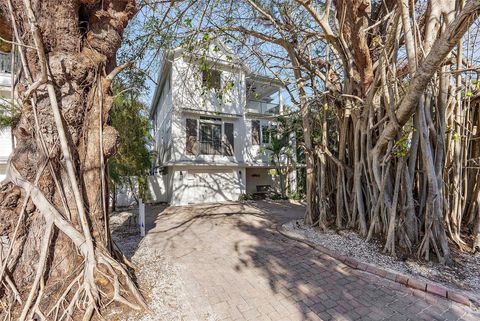 A home in ANNA MARIA