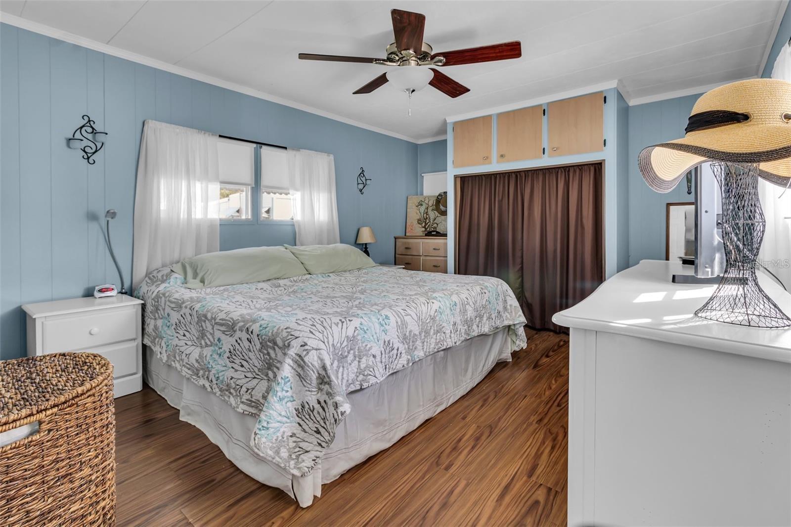 BOCA CIEGA MOBILE HOME PARK UNREC - Residential