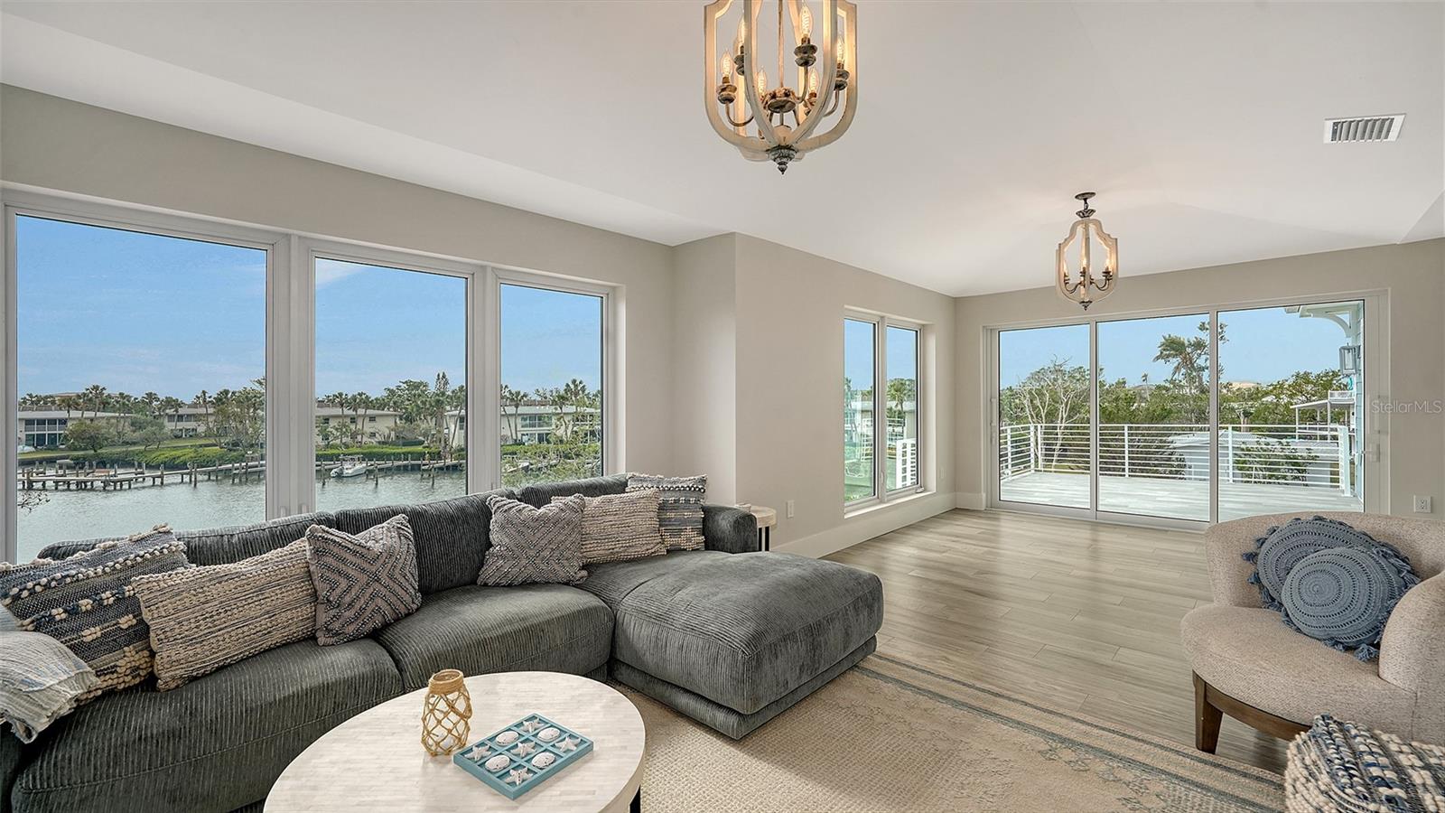 PRESERVE/LONGBEACH - Land