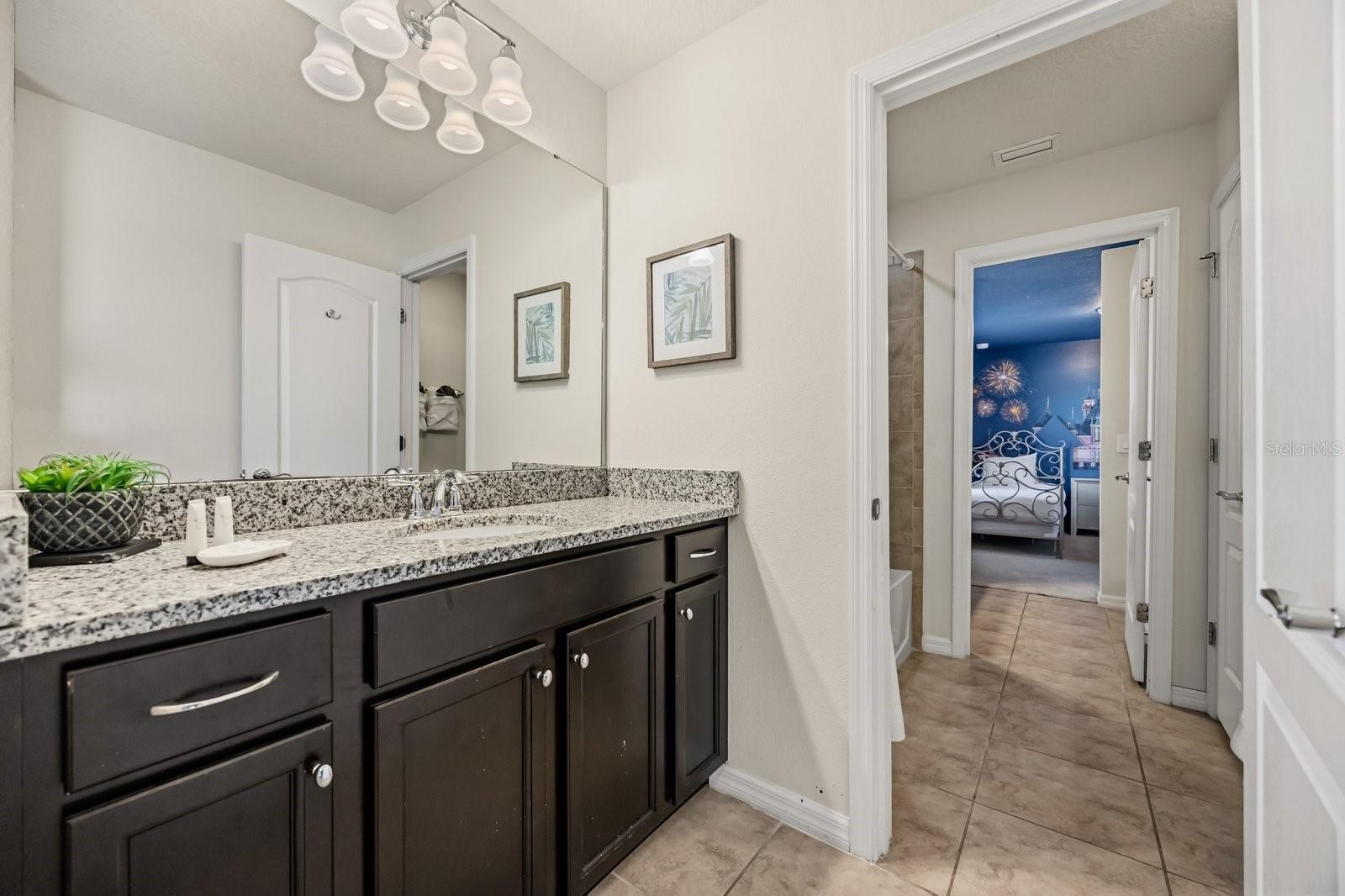 WINDSOR AT WESTSIDE PH 2B - Residential