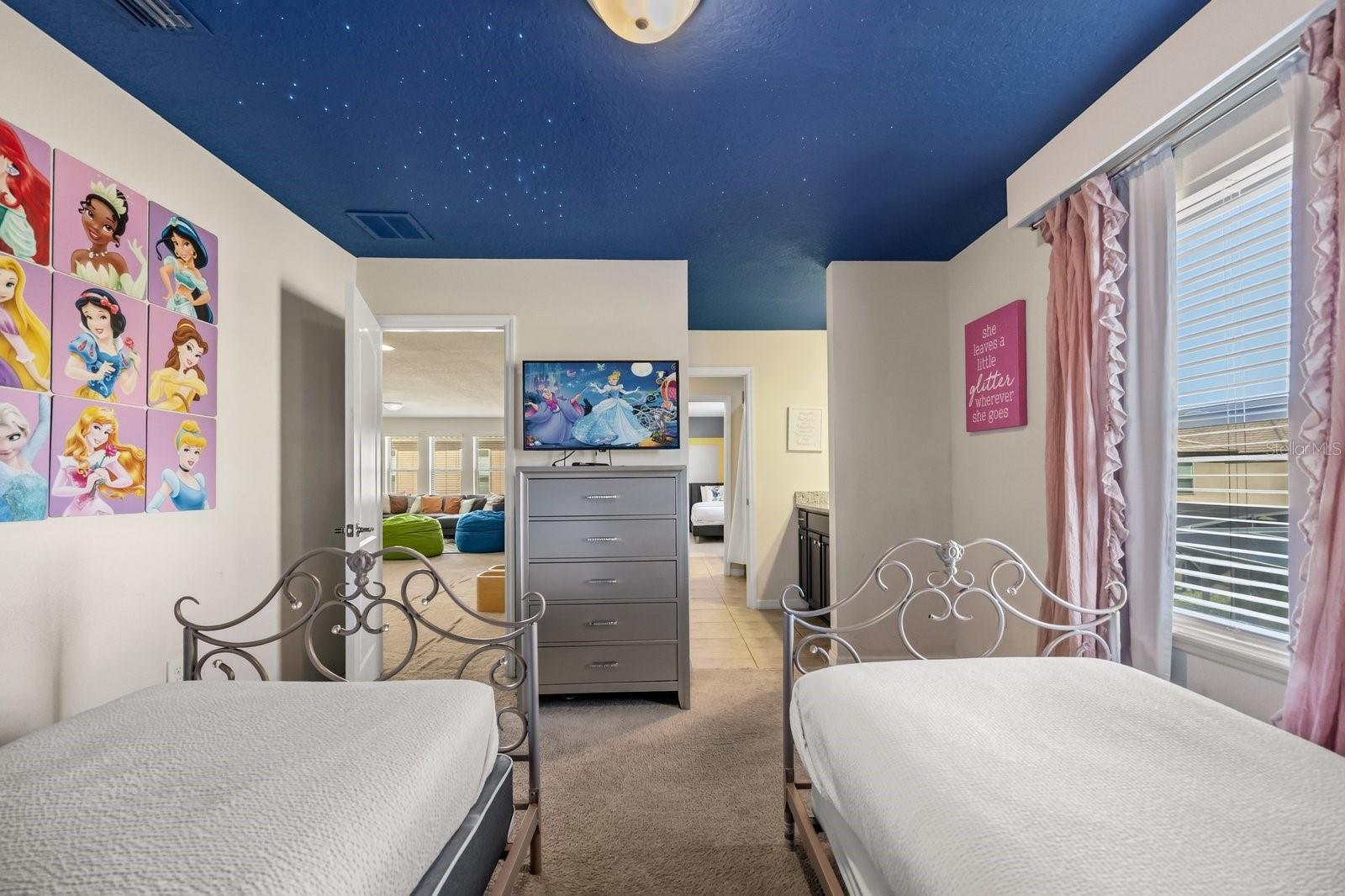 WINDSOR AT WESTSIDE PH 2B - Residential