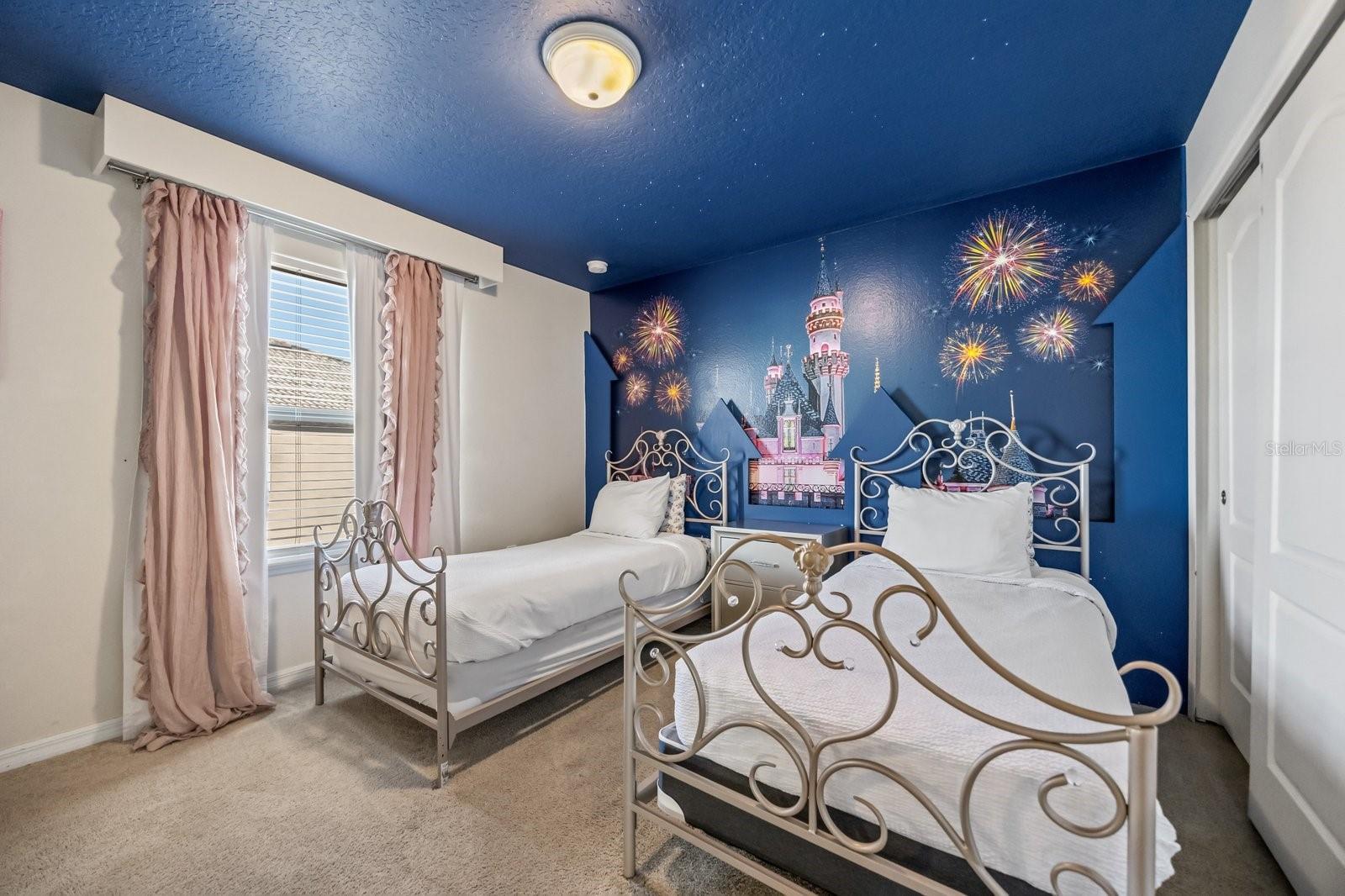 WINDSOR AT WESTSIDE PH 2B - Residential