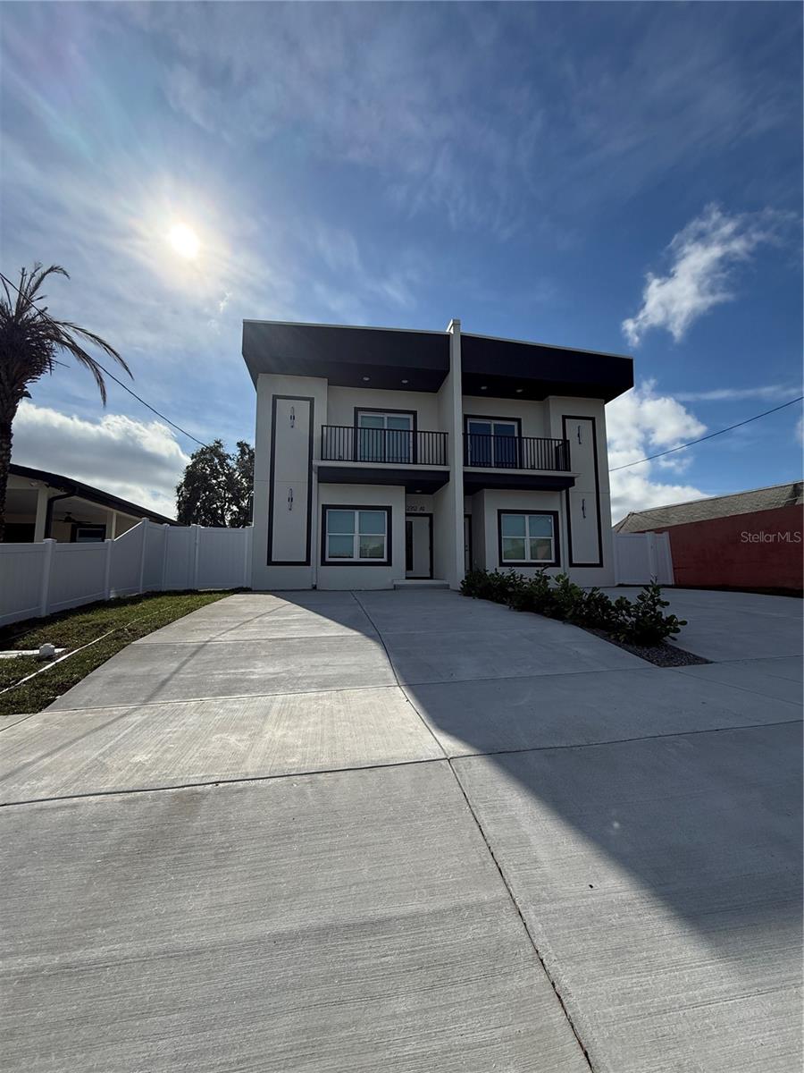 GROVE PARK ESTATES - Residential Lease