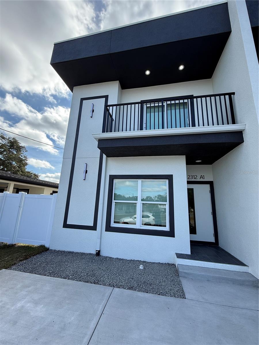 GROVE PARK ESTATES - Residential Lease