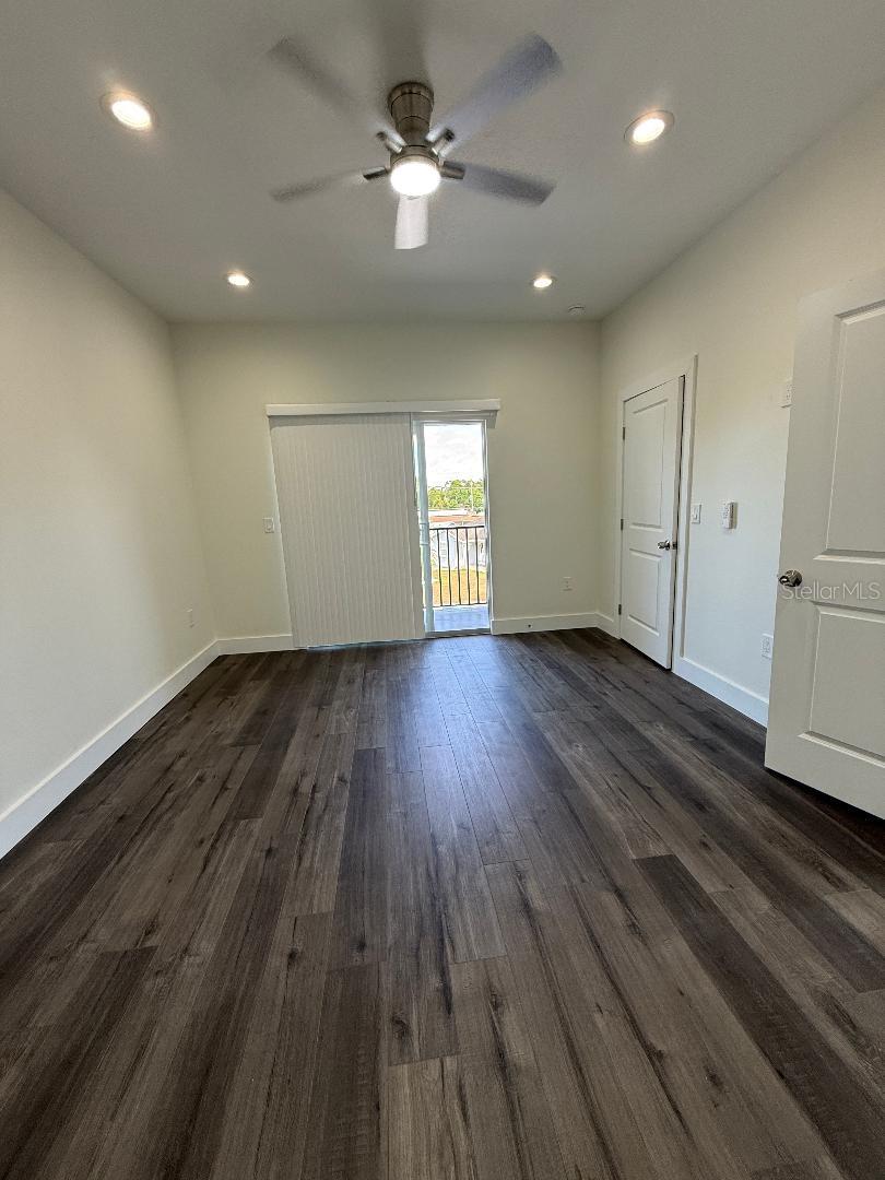 GROVE PARK ESTATES - Residential Lease