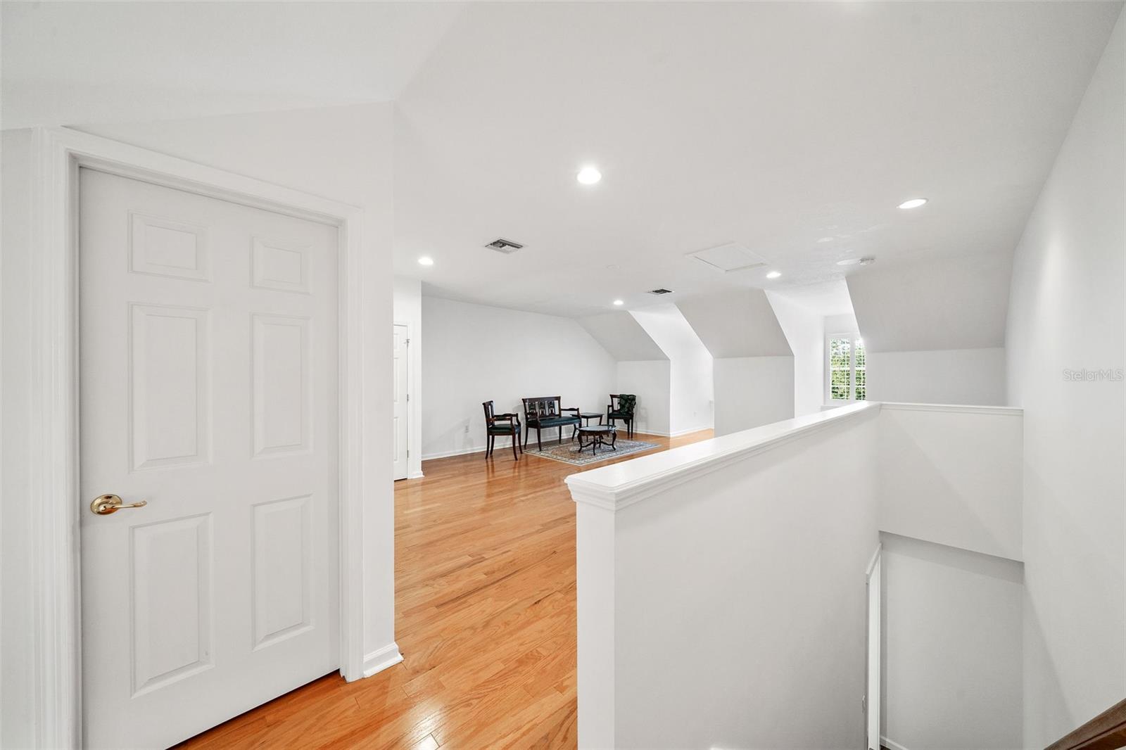 SPRING PARK TOWNHOMES OF SOUTH VILLAGE - Residential