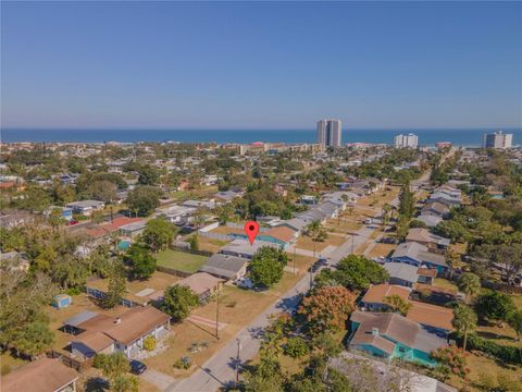 A home in DAYTONA BEACH