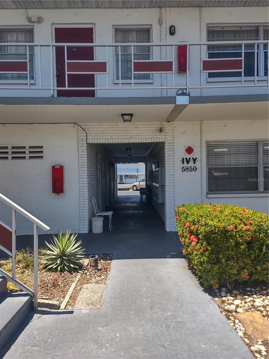 TOWN APTS CONDO - Residential Lease