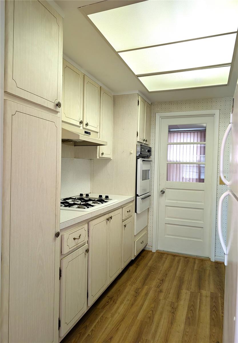 TOWN APTS CONDO - Residential Lease