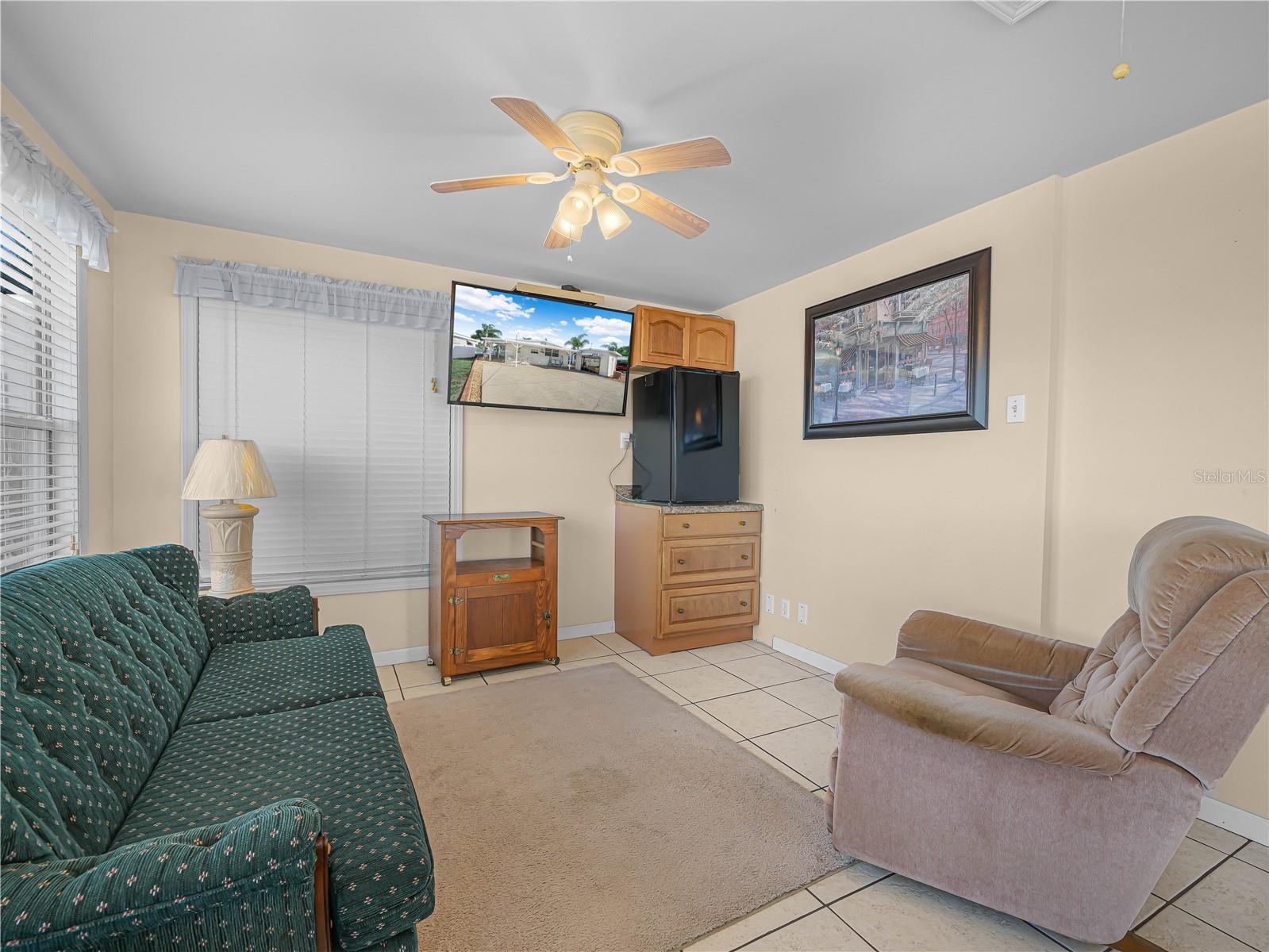 SADDLEBAG LAKE - Residential