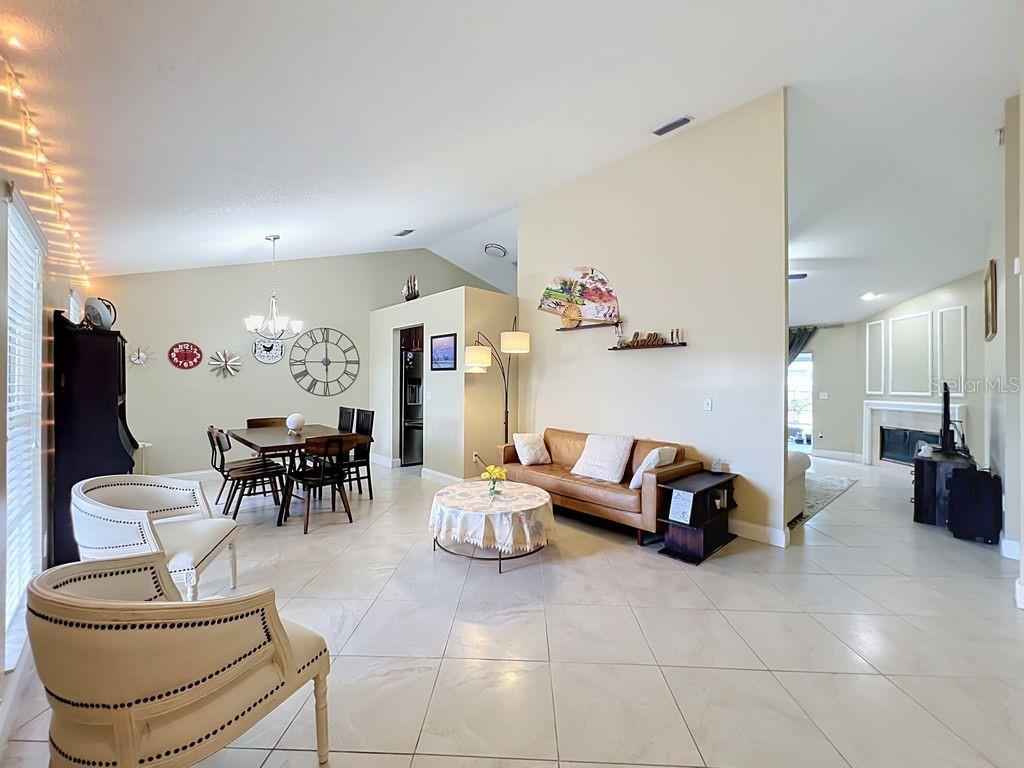 8609 CROSSBAY DRIVE