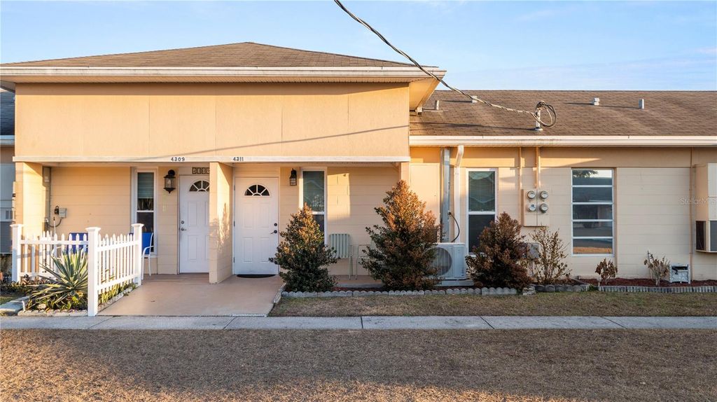 Photo of 4311 Club Circle, Lakeshore, FL 33854 (MLS # L4959347)