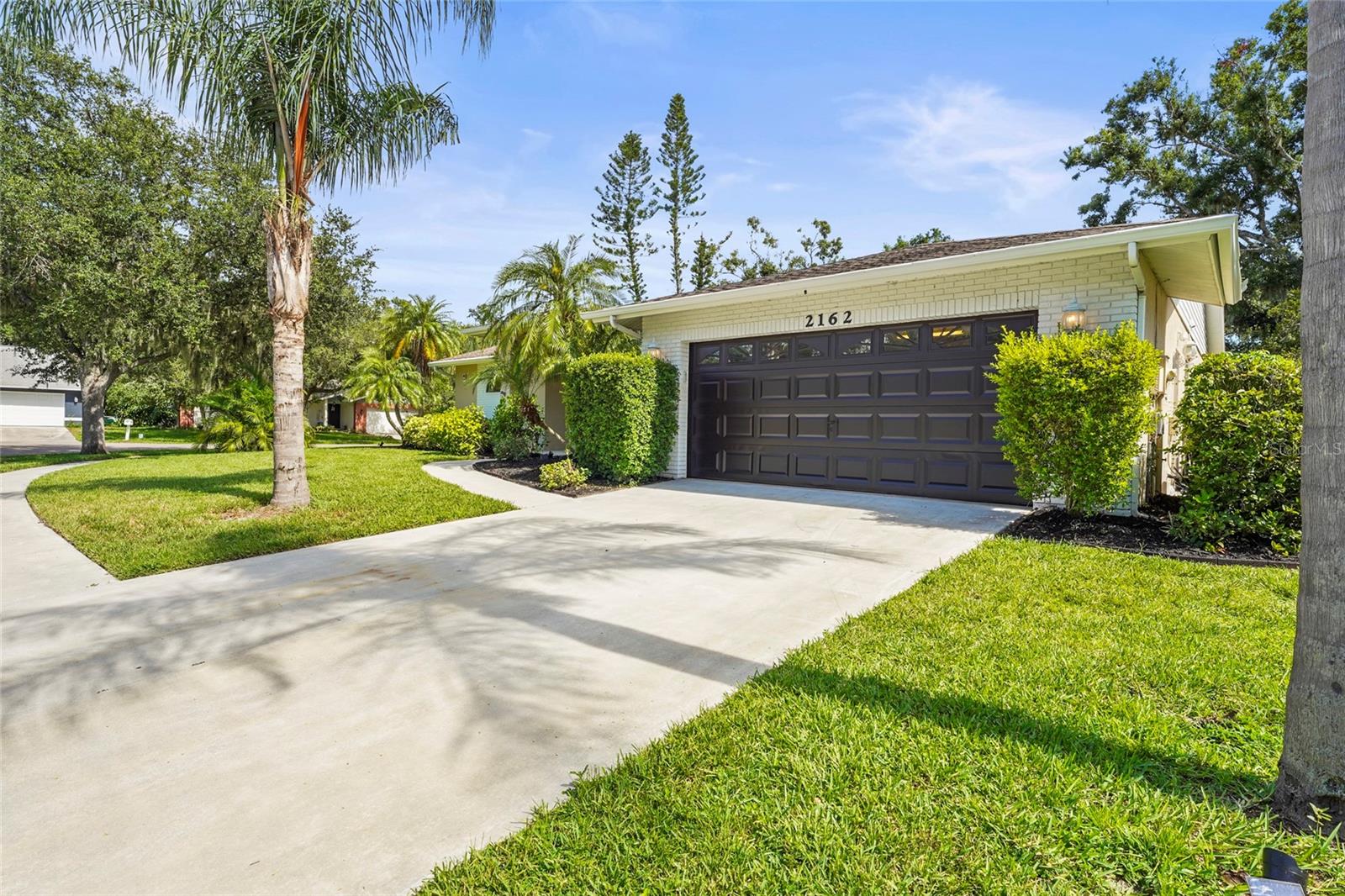 2162 CORK OAK STREET