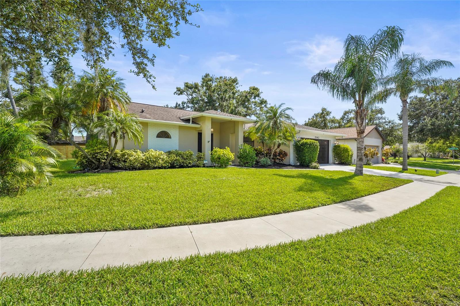 2162 CORK OAK STREET