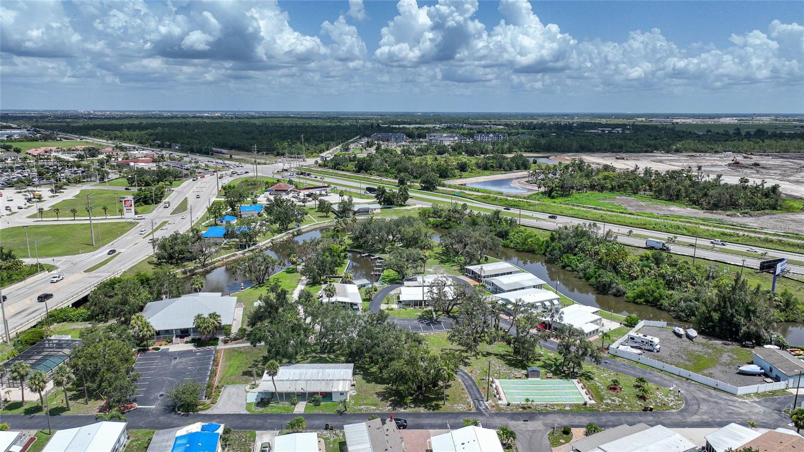 RIVER HAVEN MOB HME PARK - Residential