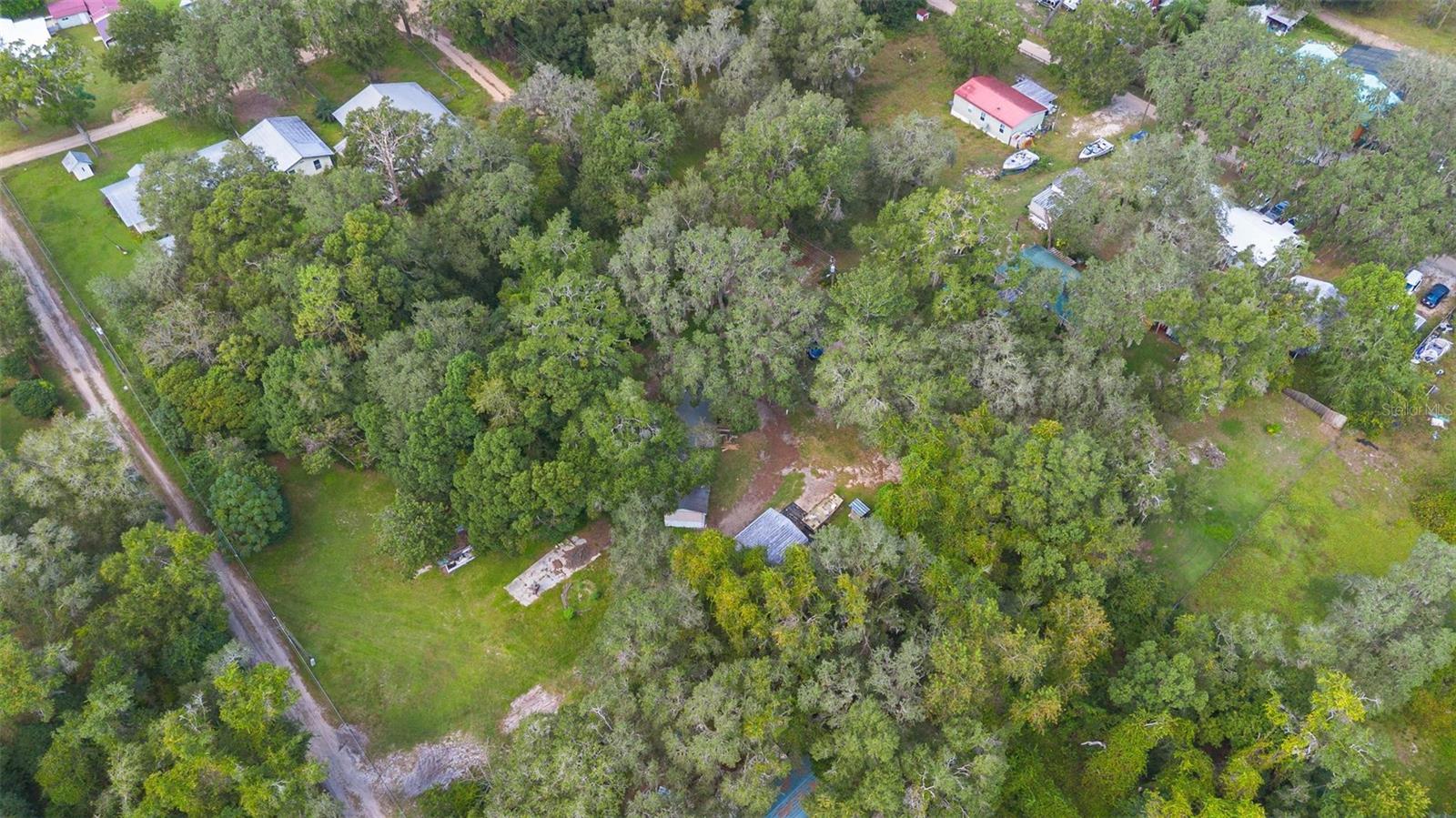 SEC 21 TWP 17 RGE 25 PLAT BOOK UNR PAGE 214 BIG TR - Residential