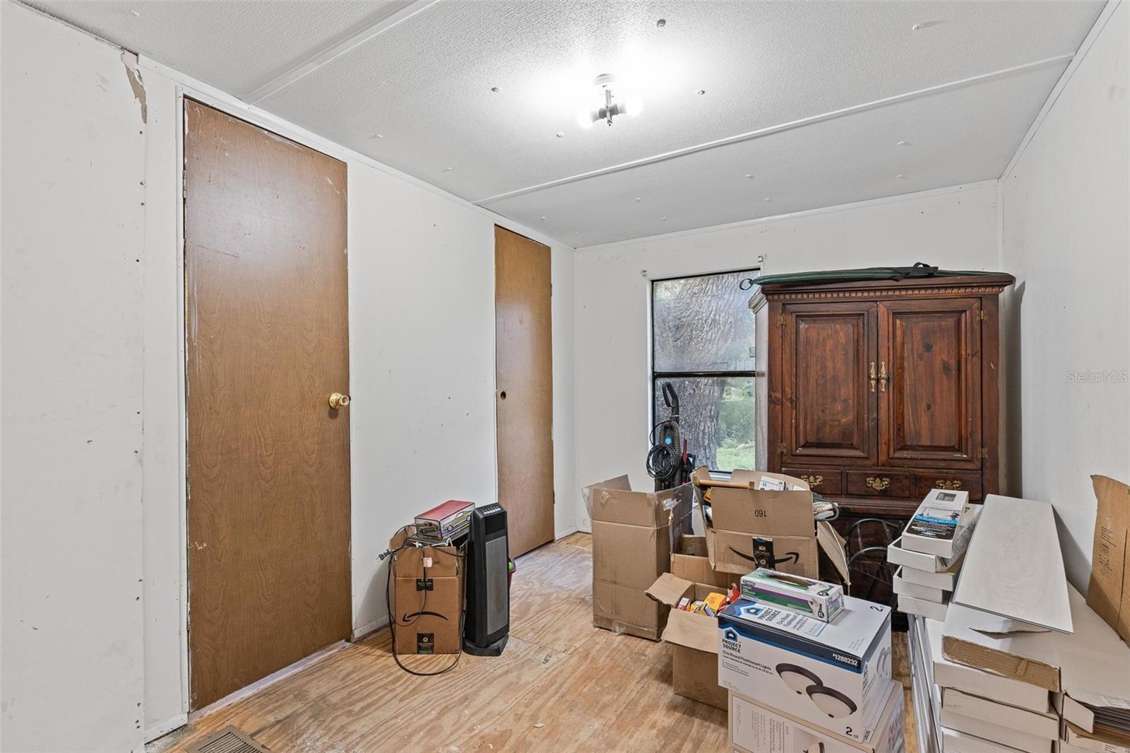 SEC 21 TWP 17 RGE 25 PLAT BOOK UNR PAGE 214 BIG TR - Residential