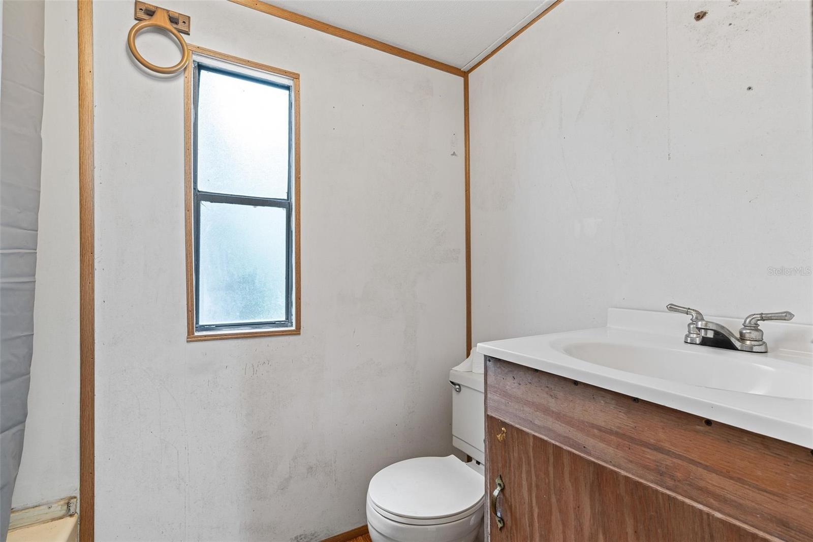 SEC 21 TWP 17 RGE 25 PLAT BOOK UNR PAGE 214 BIG TR - Residential