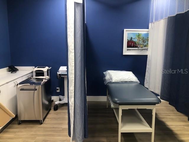 HOME DEPOT COMM L PARK - Commercial Sale