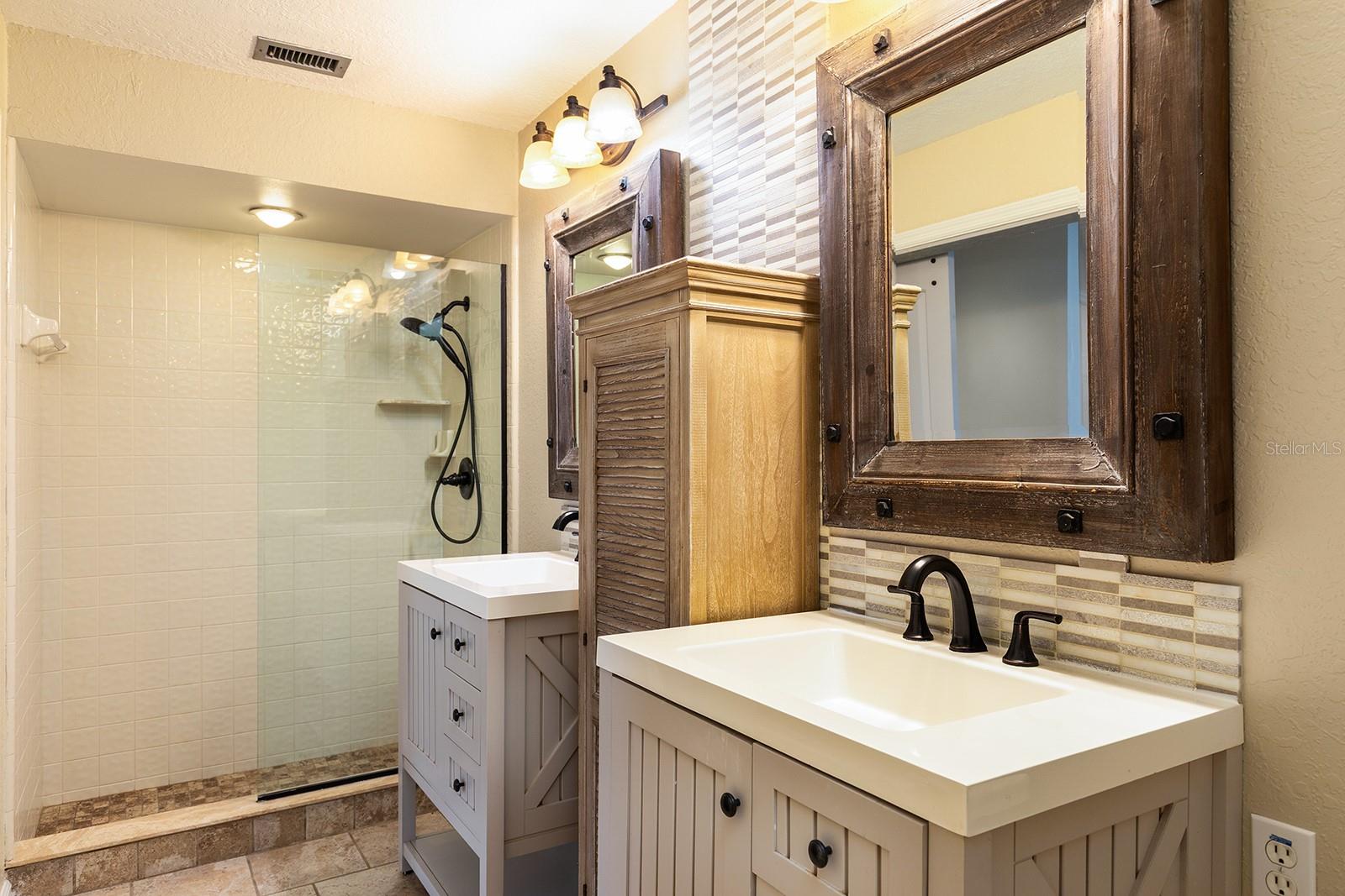 OAK HAVEN REP LTS 01-30 - Residential