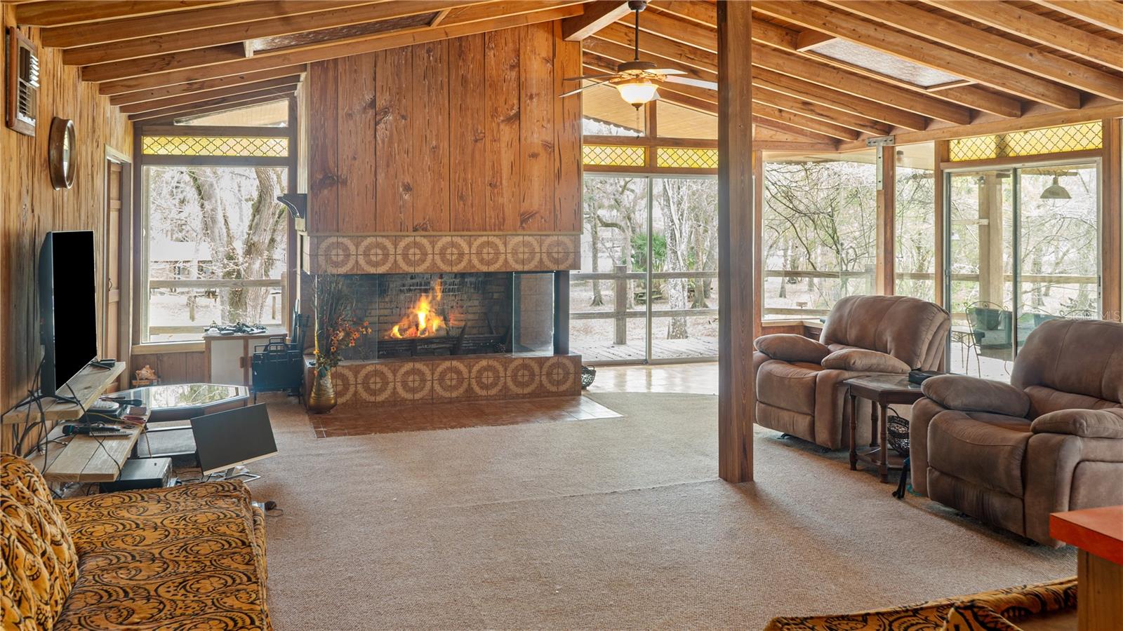 ROCK BLUFF ACRES UNREC - Residential