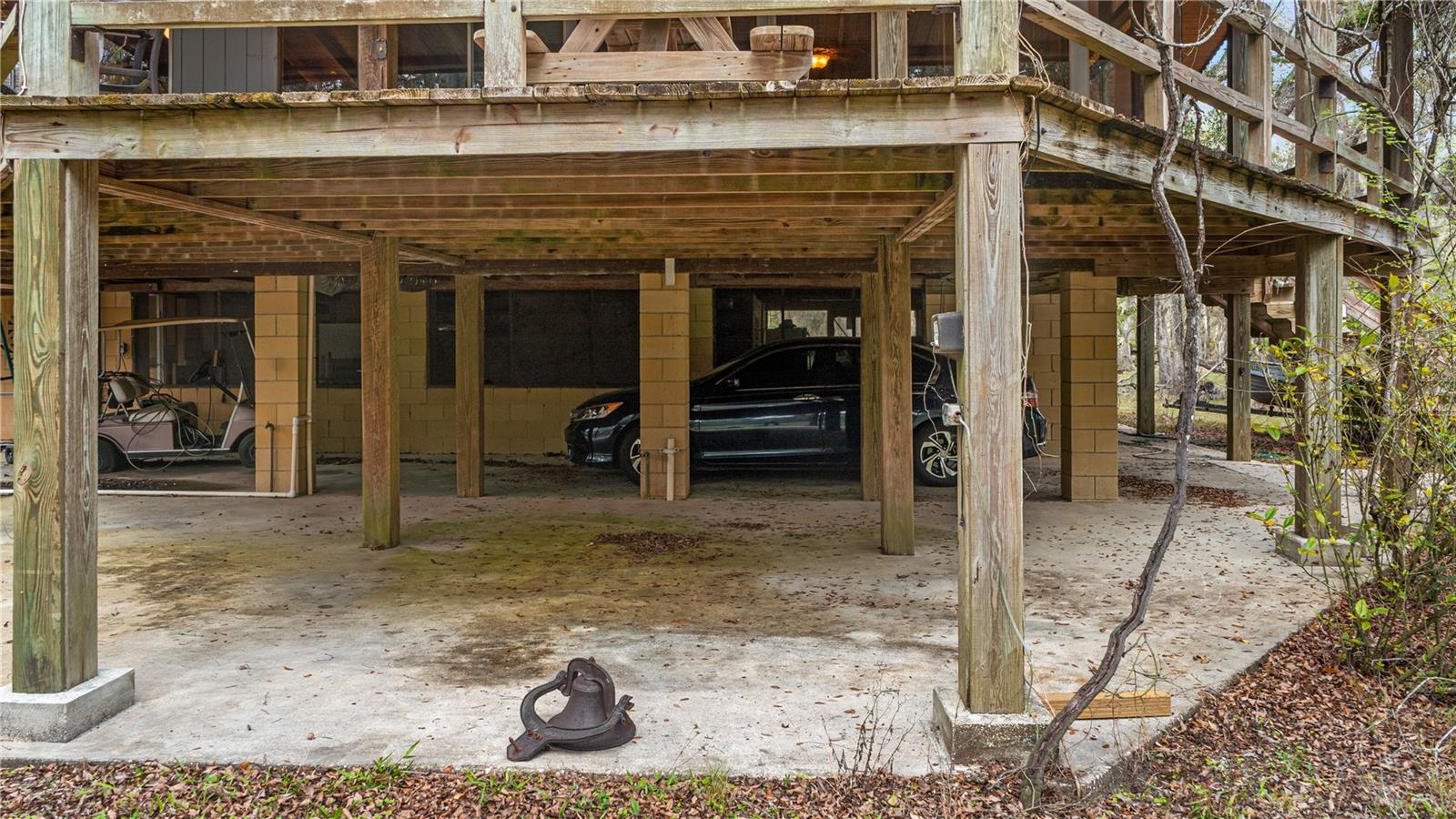 ROCK BLUFF ACRES UNREC - Residential