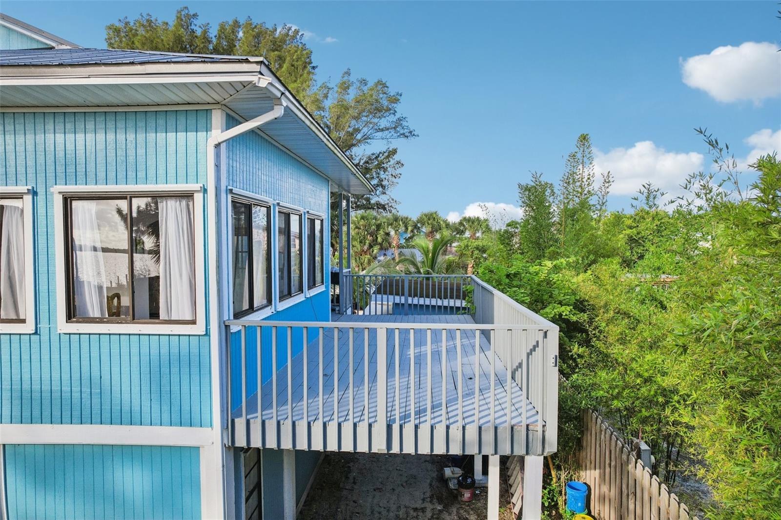 V I P VACATION ISLAND PLAYGROUND SEC 01 - Residential