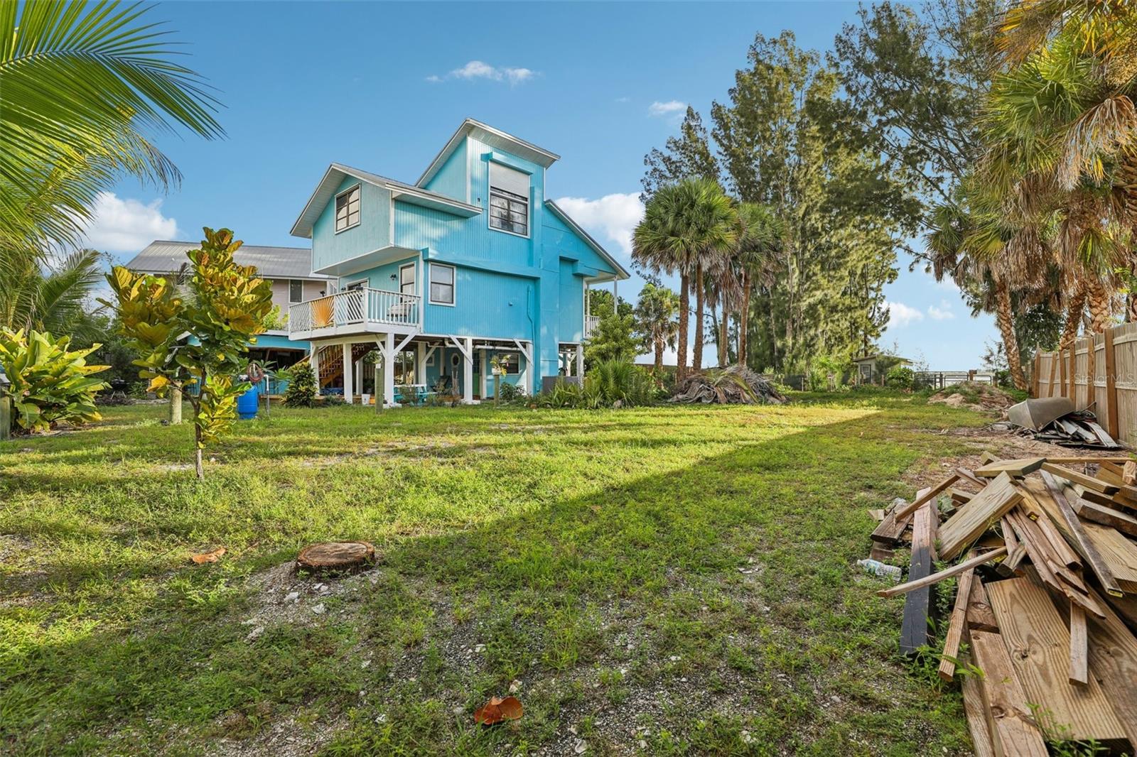 V I P VACATION ISLAND PLAYGROUND SEC 01 - Residential