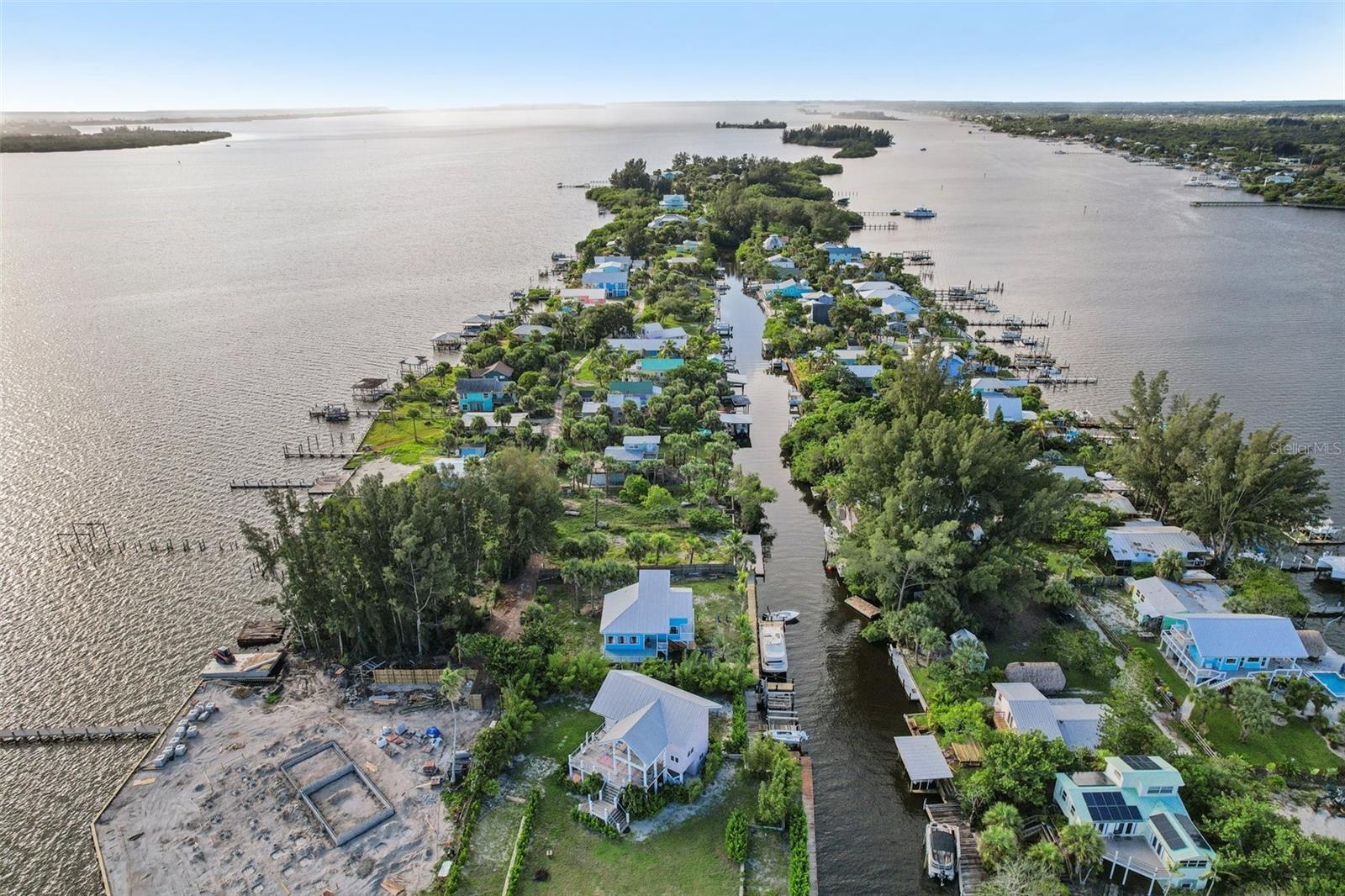 V I P VACATION ISLAND PLAYGROUND SEC 01 - Residential