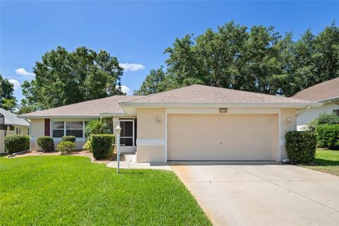 Photo of 21144 Royal St Georges Lane, Leesburg, FL 34748 (MLS # O6319780)