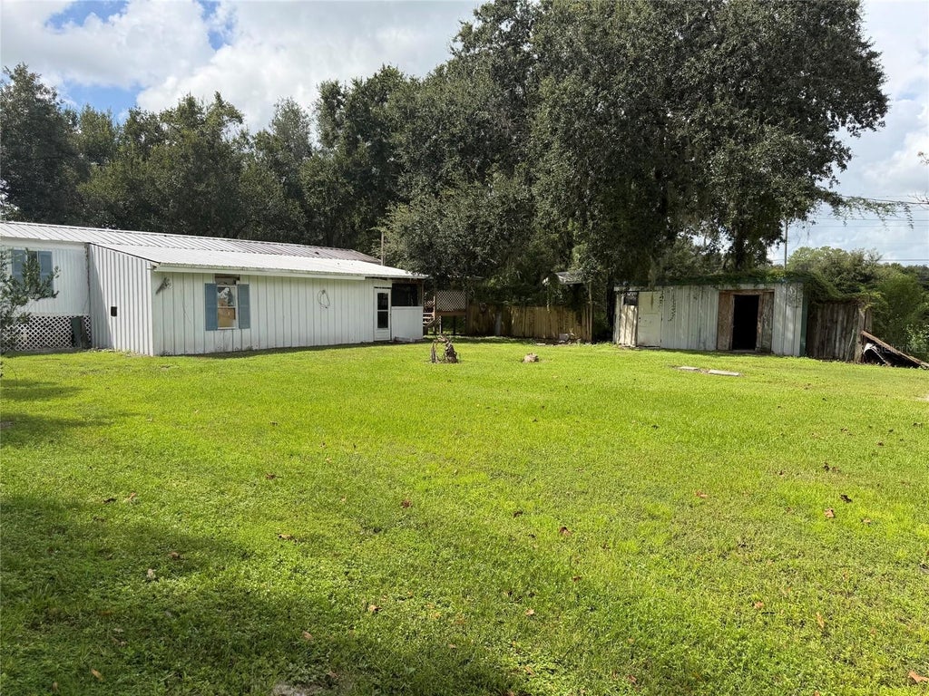 Photo of 3742 Valley Farm Road, Lakeland, FL 33810 (MLS # L4965173)