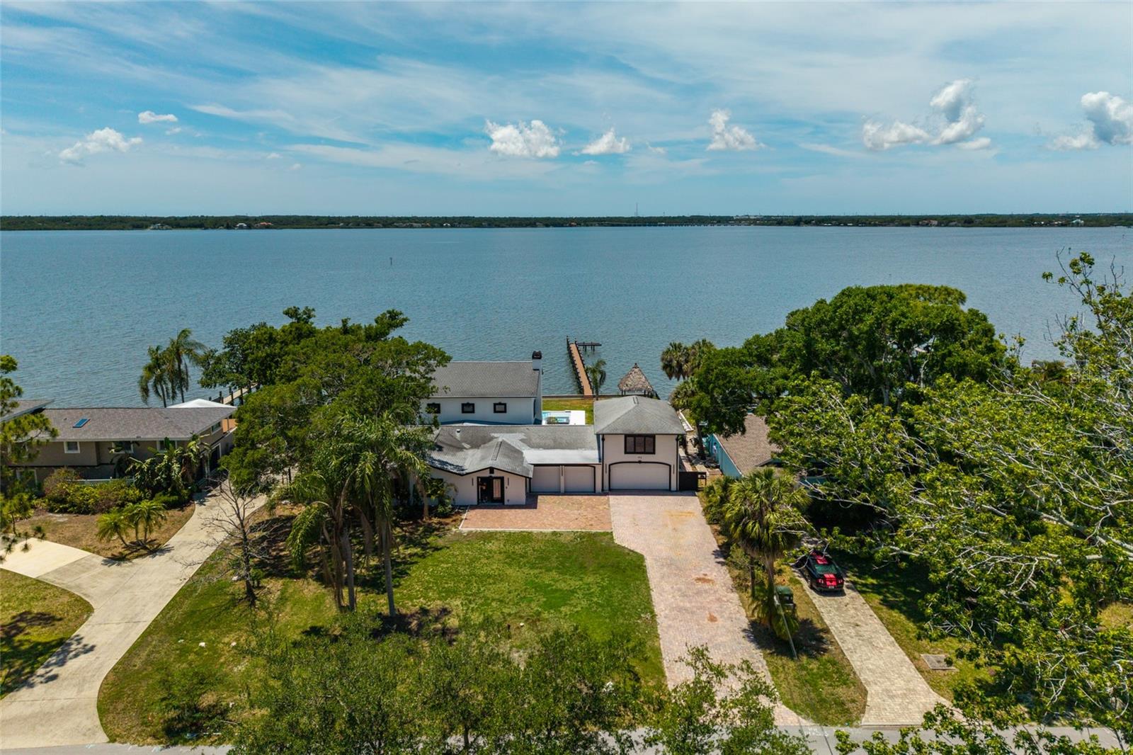 412 SHORE DRIVE E