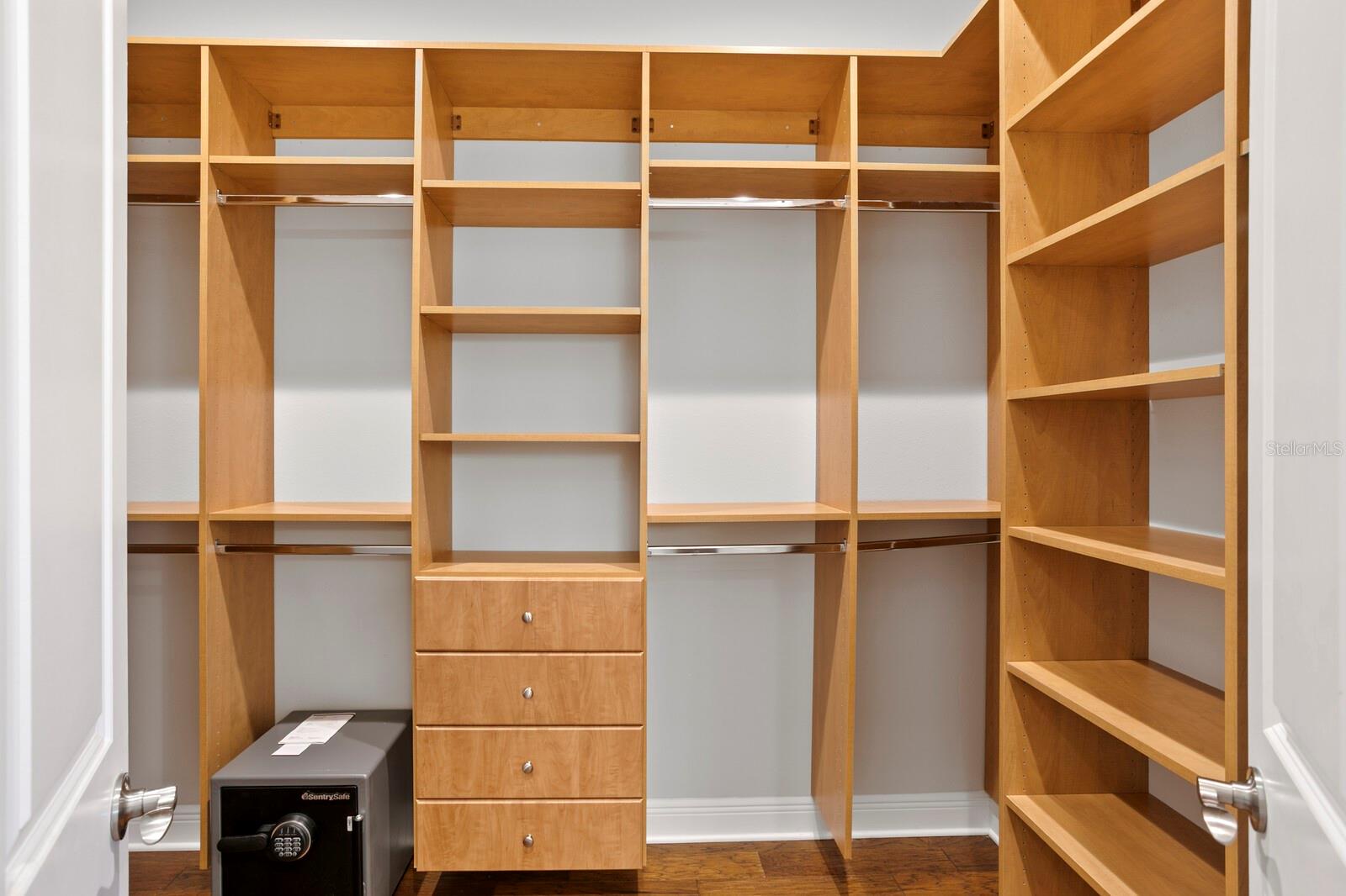 SANCTUARY AT CARROLLWOOD - Residential