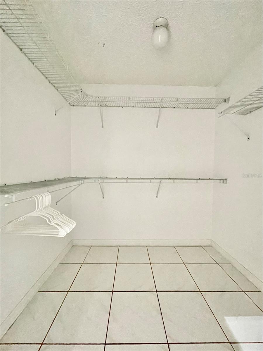 STONEHEDGE - Residential Lease